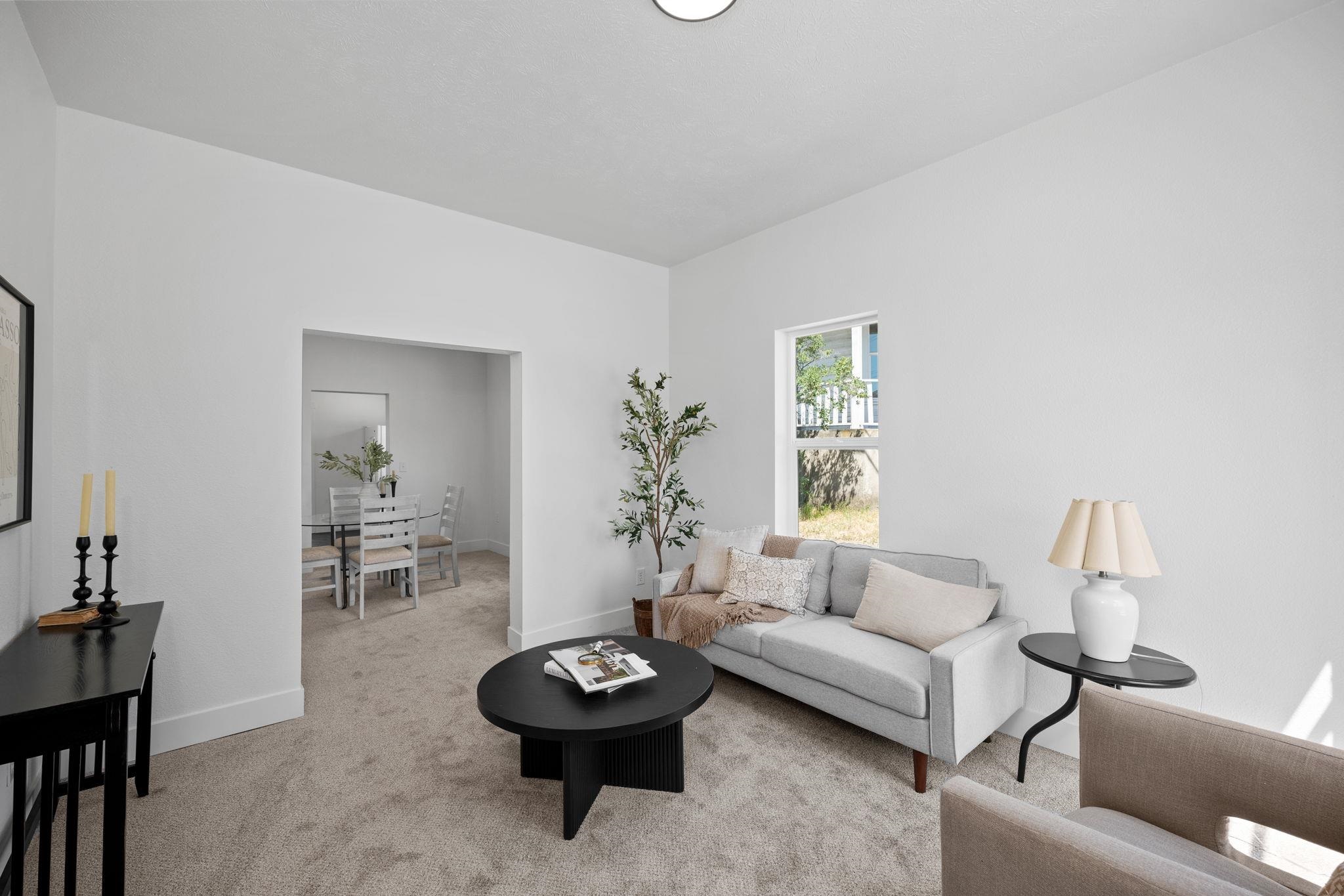 1507 N Maple St - Photo 3