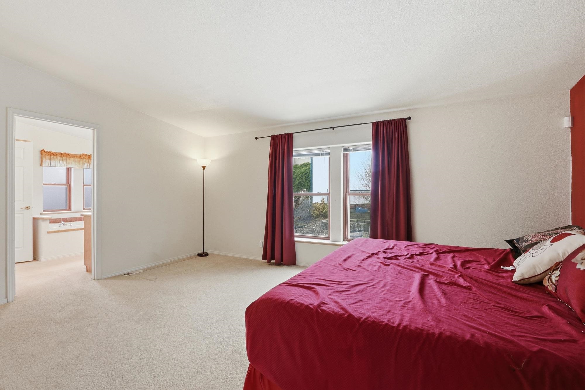 401 E Poplar St - Photo 19