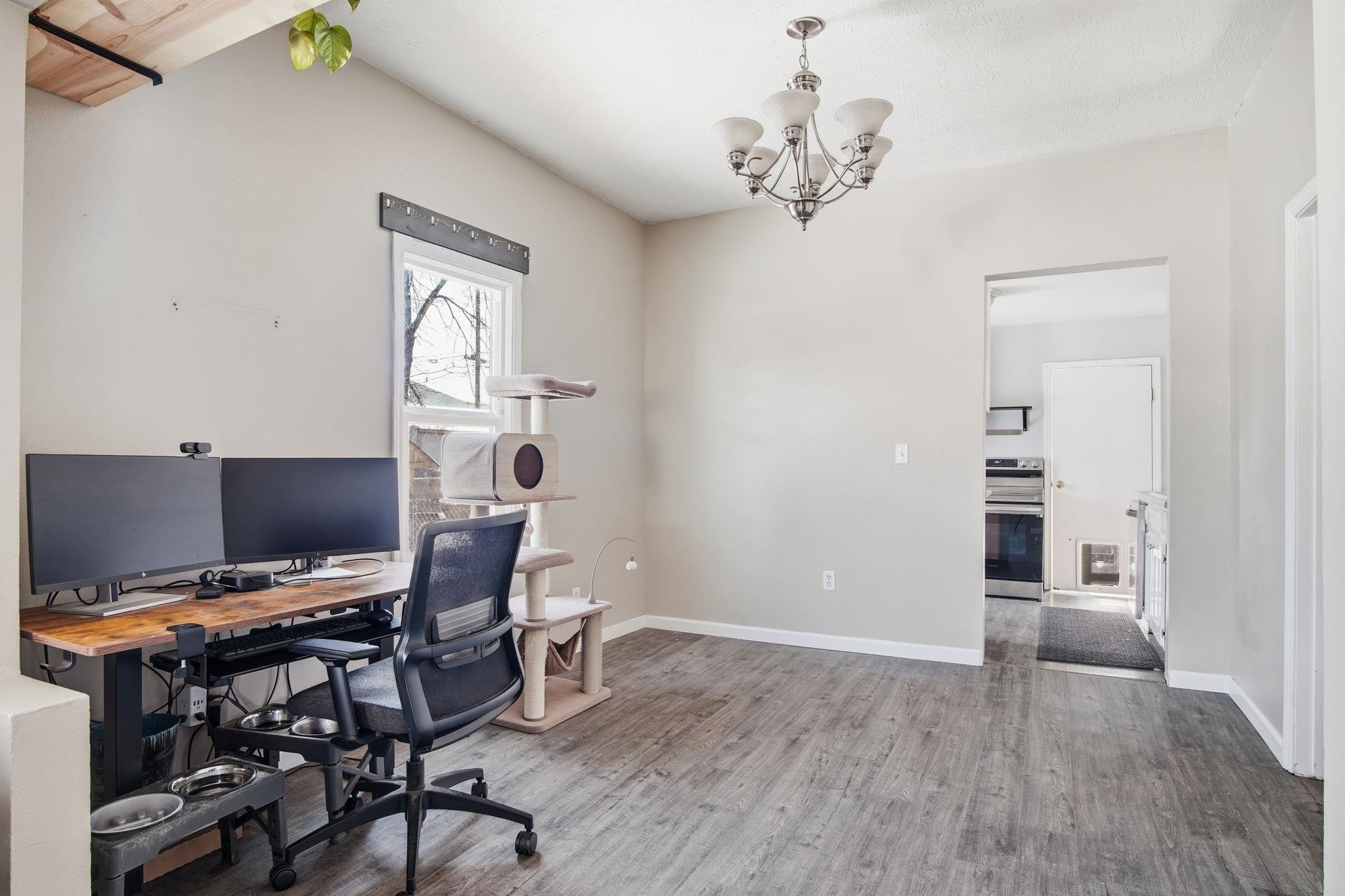 1123 W York Ave - Photo 11