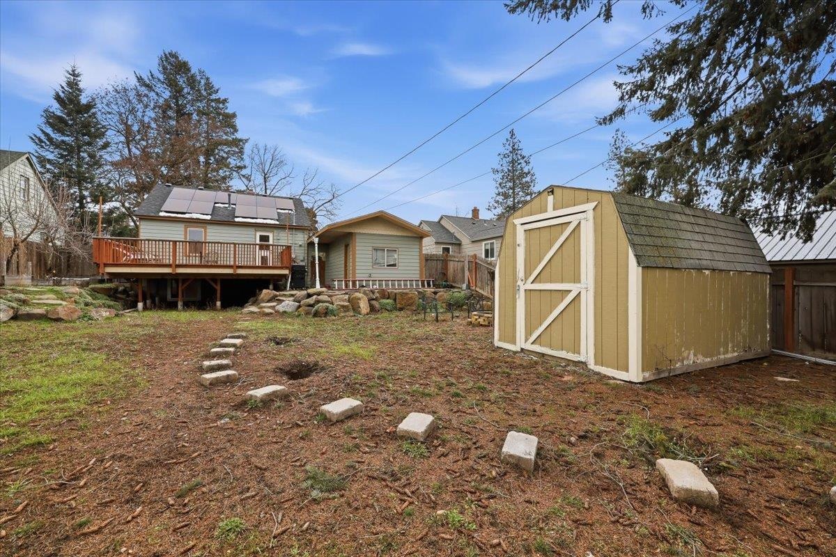 3923 N Hawthorne St - Photo 26