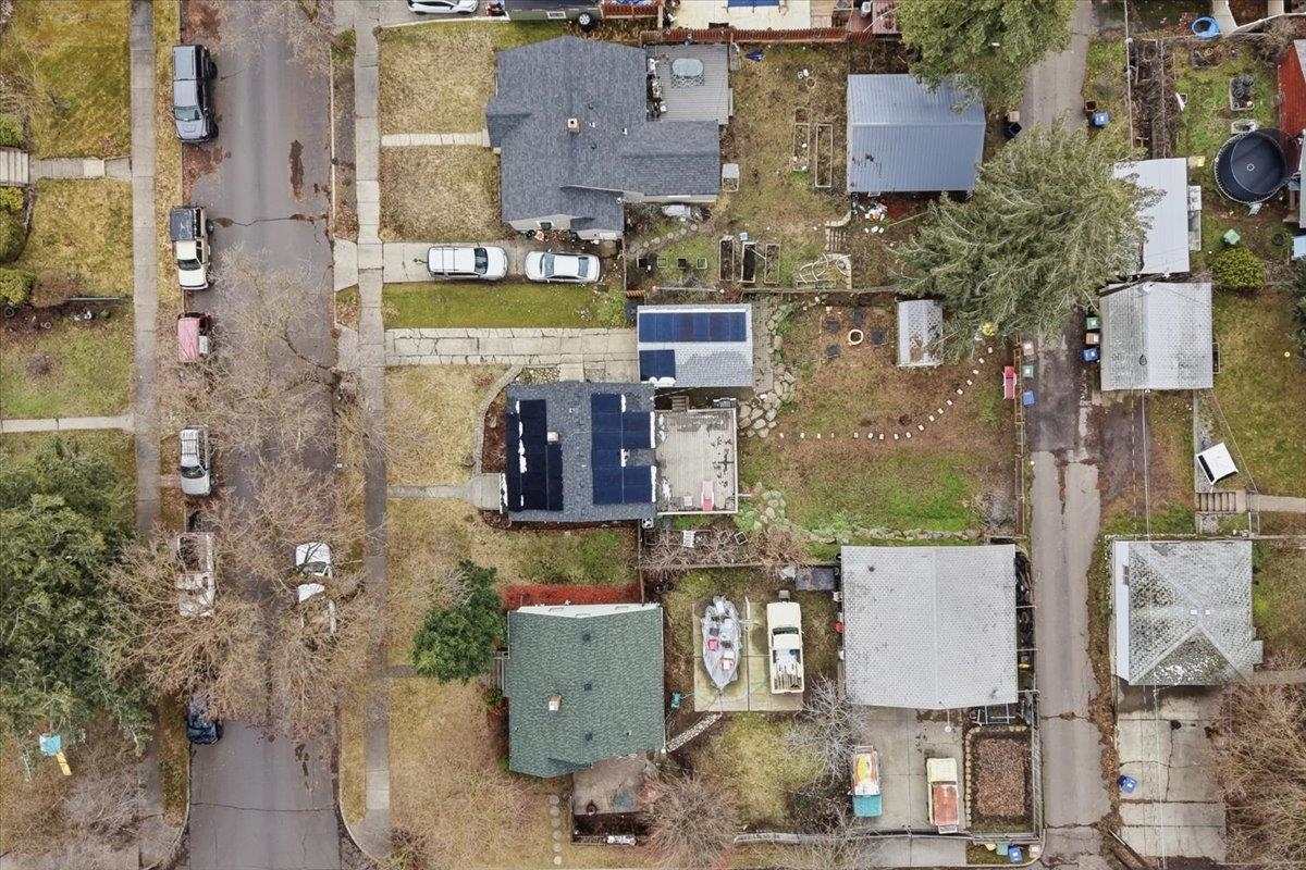 3923 N Hawthorne St - Photo 28