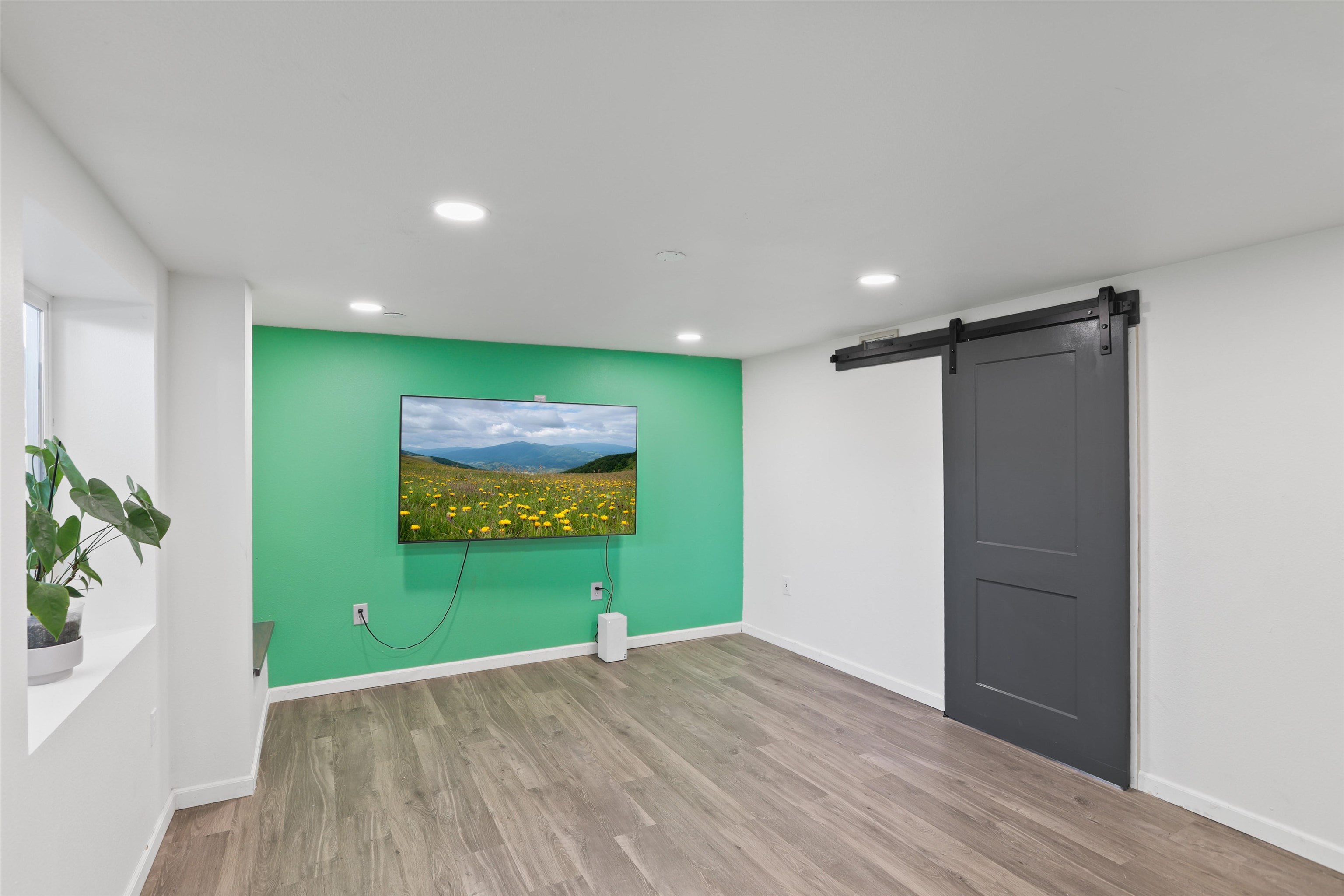 2516 N Rebecca St - Photo 12