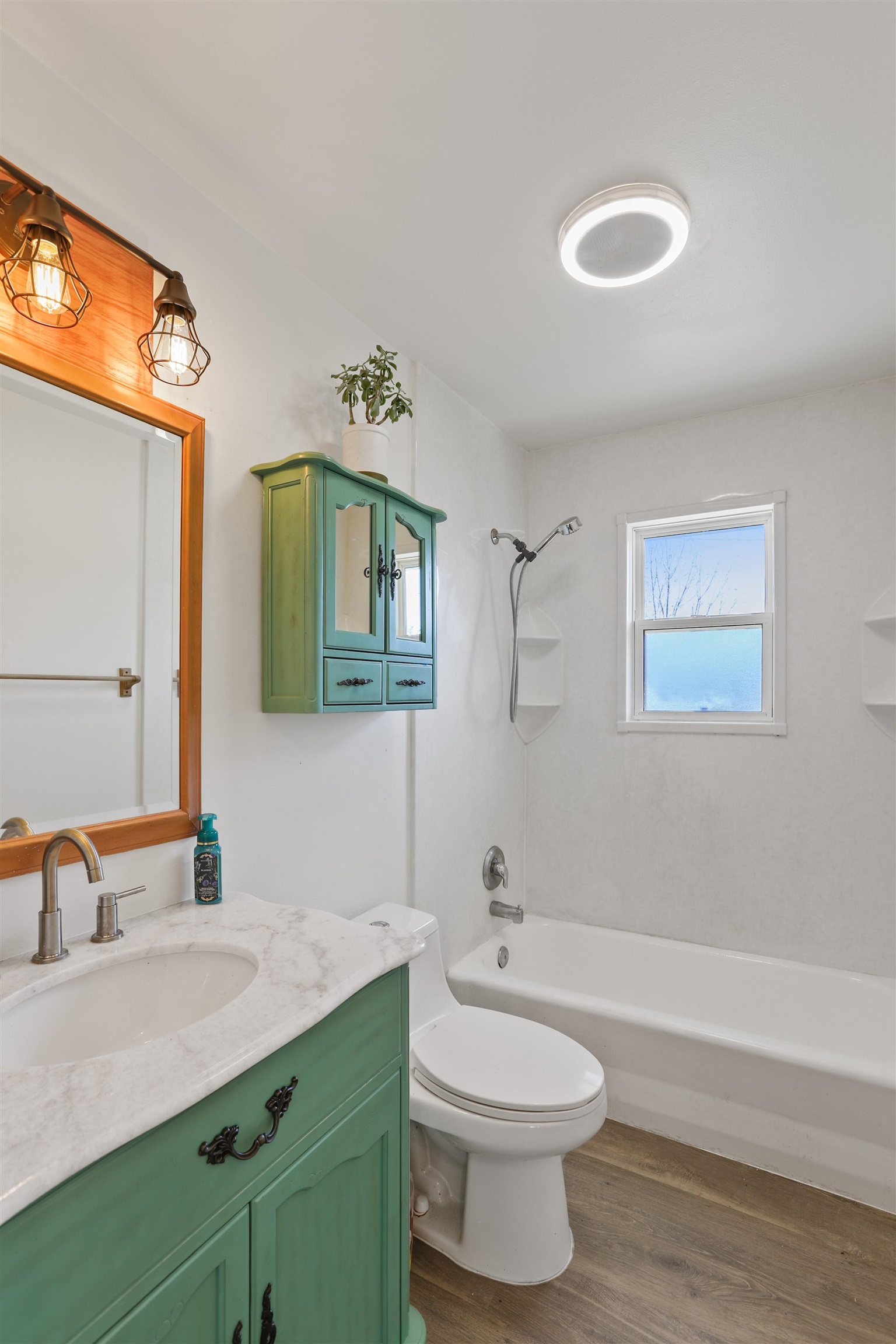 2516 N Rebecca St - Photo 6