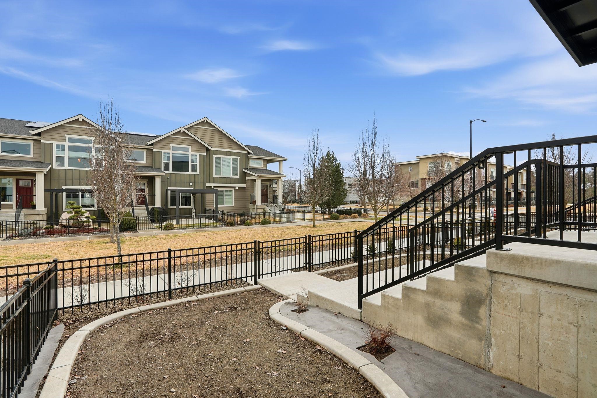 2506 W Summit Pkwy - Photo 7