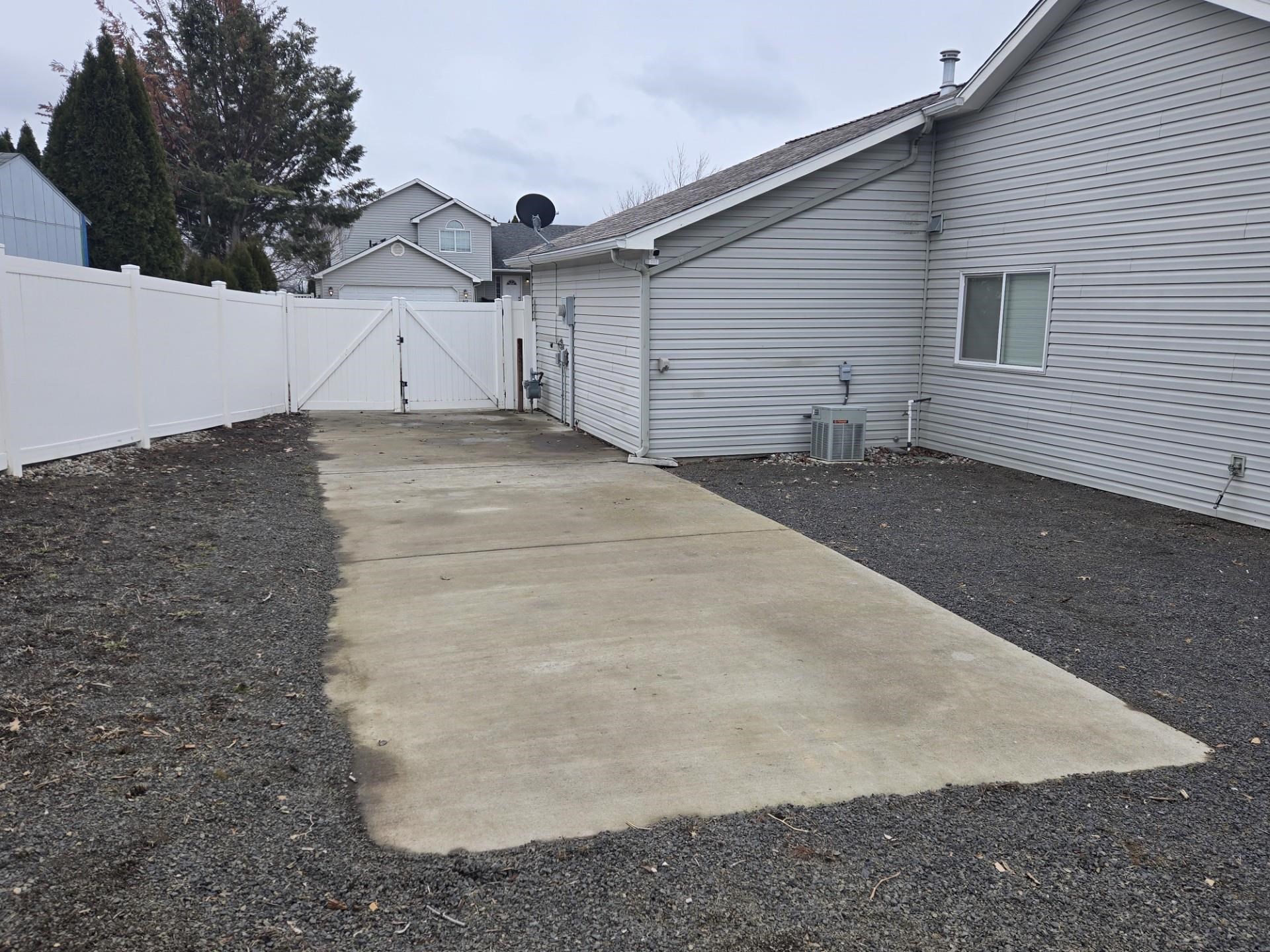 807 E Justin Ave - Photo 9