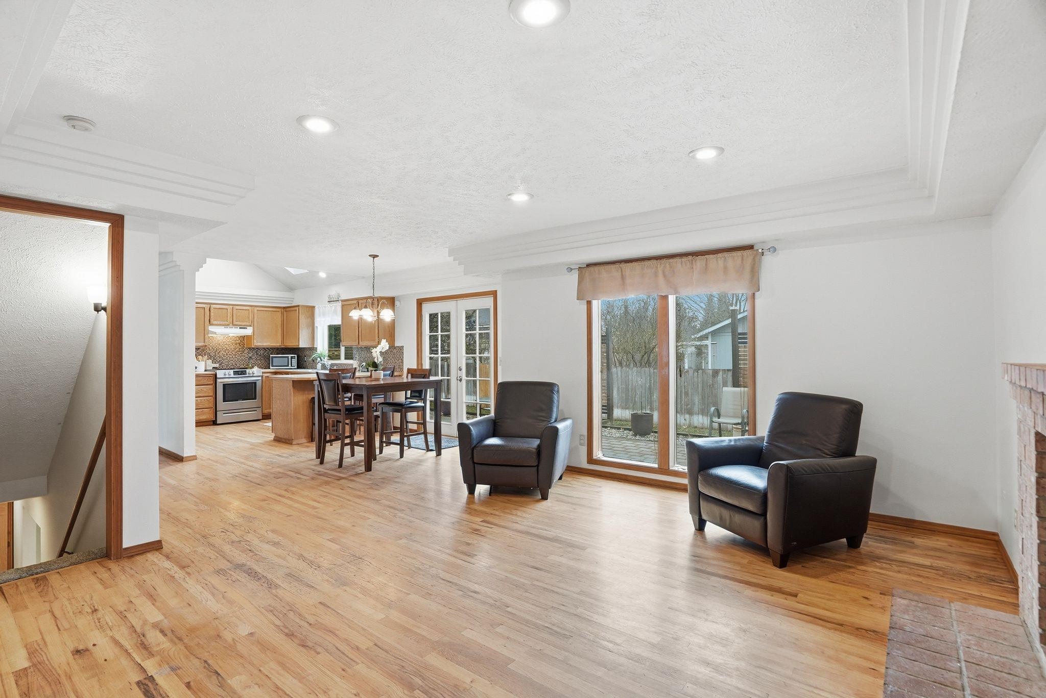 15806 E 23RD Ave - Photo 15
