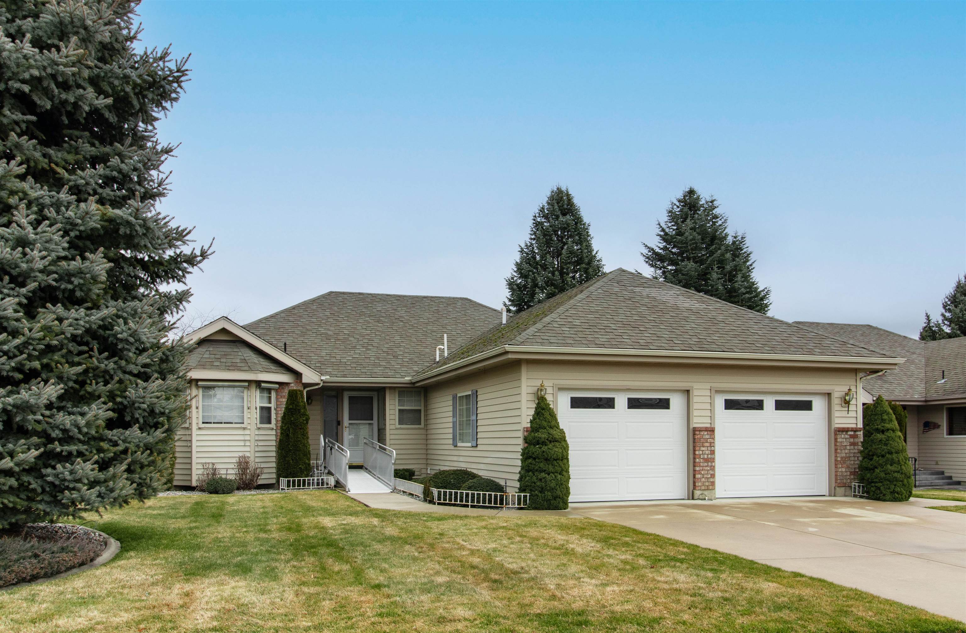 2407 S Early Dawn Ln - Photo 1