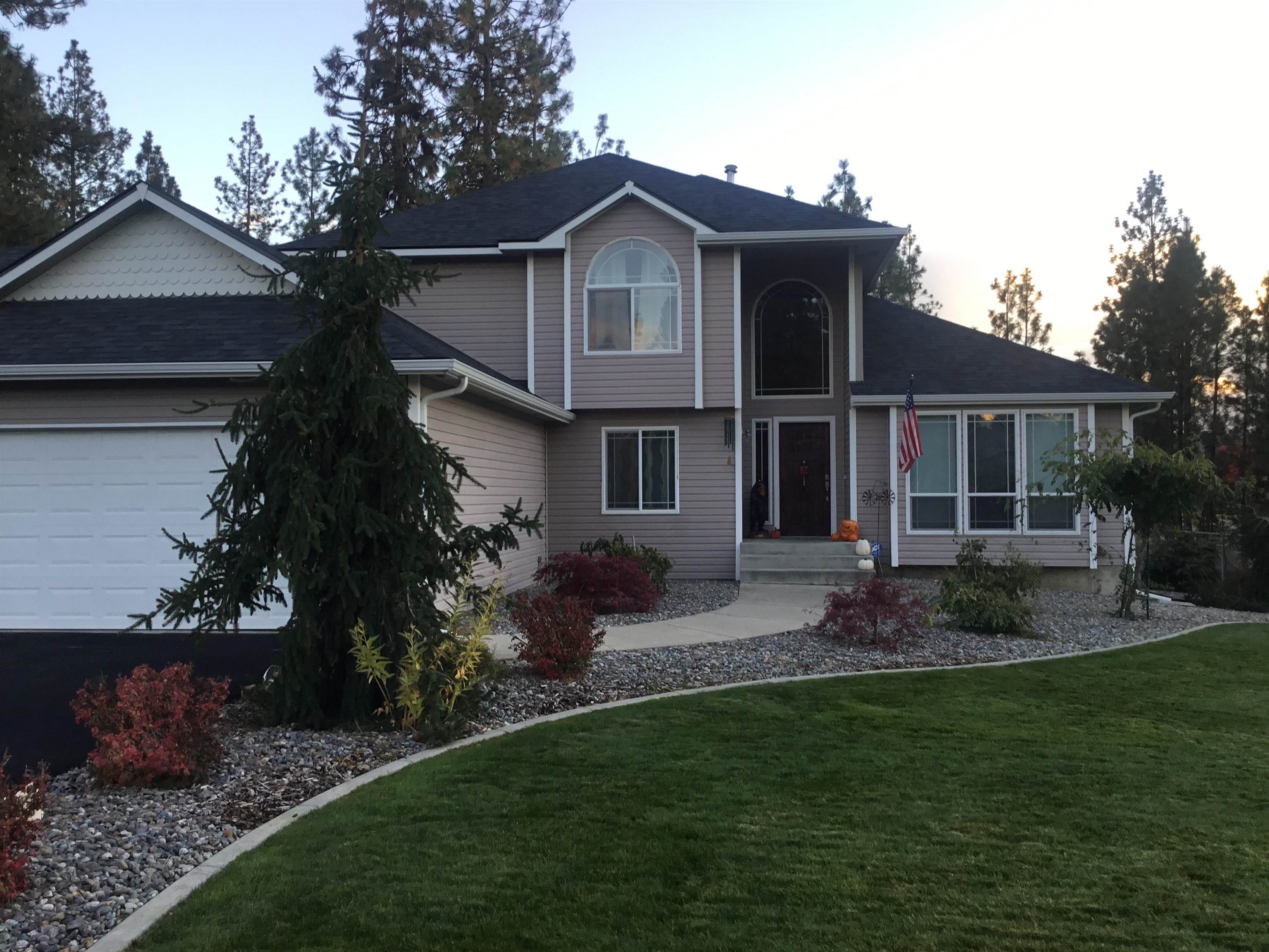 6215 Moriah Dr - Photo 3