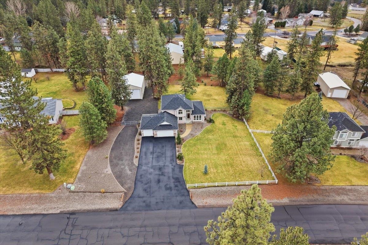 6215 Moriah Dr - Photo 4