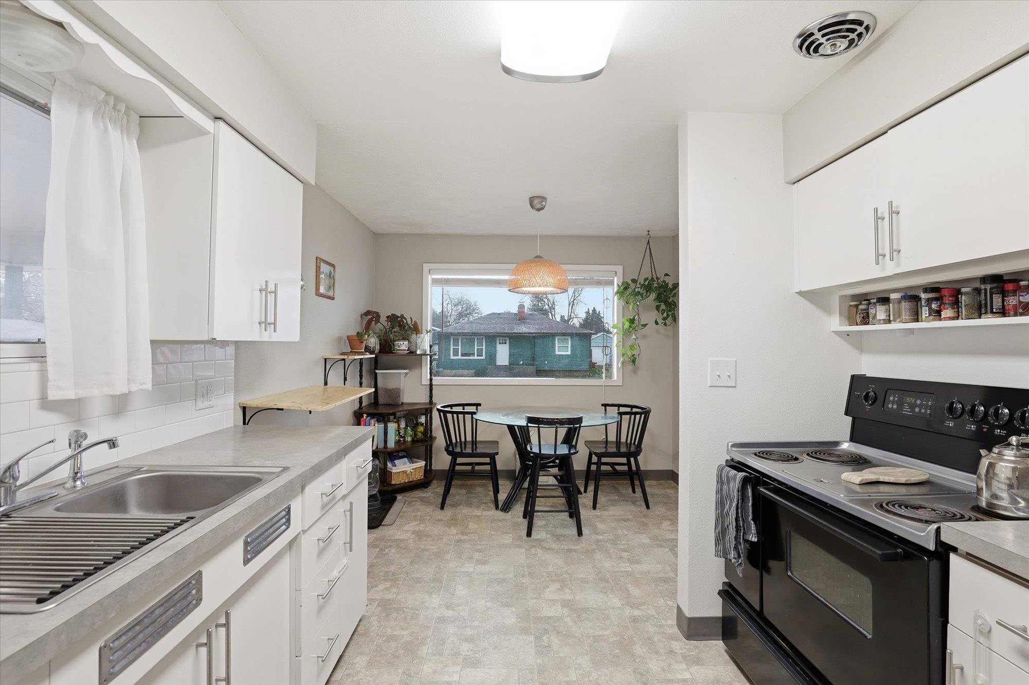 4020 W Crown Ave - Photo 5