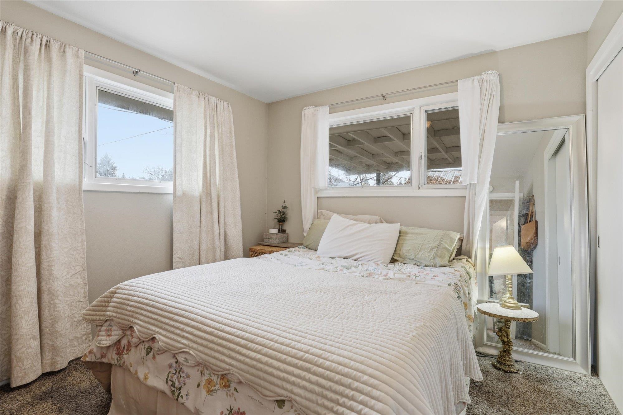 4020 W Crown Ave - Photo 7