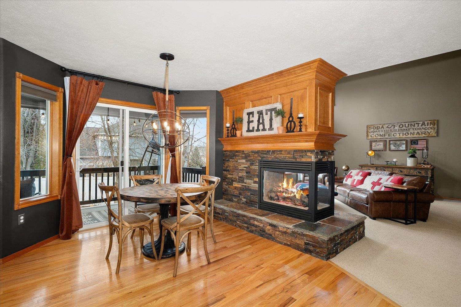 2402 W Carolina Ct - Photo 12