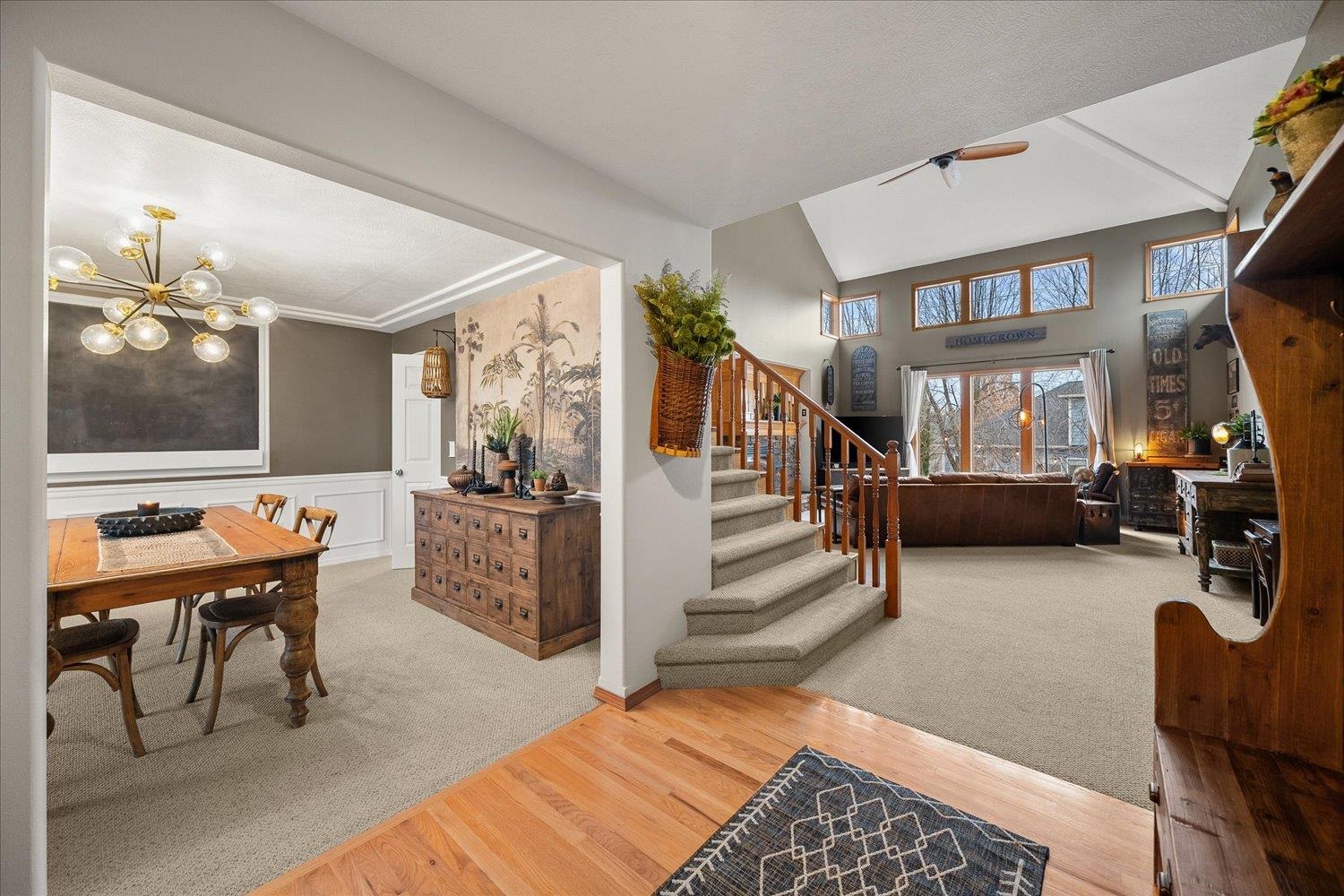 2402 W Carolina Ct - Photo 3
