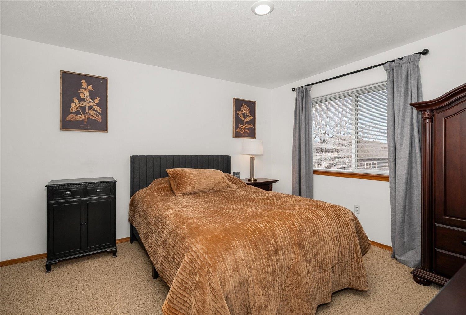 2402 W Carolina Ct - Photo 23