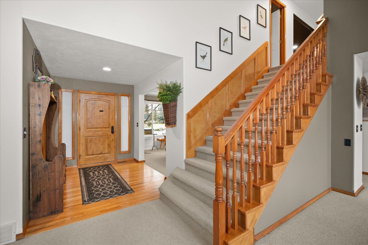 2402 W Carolina Ct - Photo 4