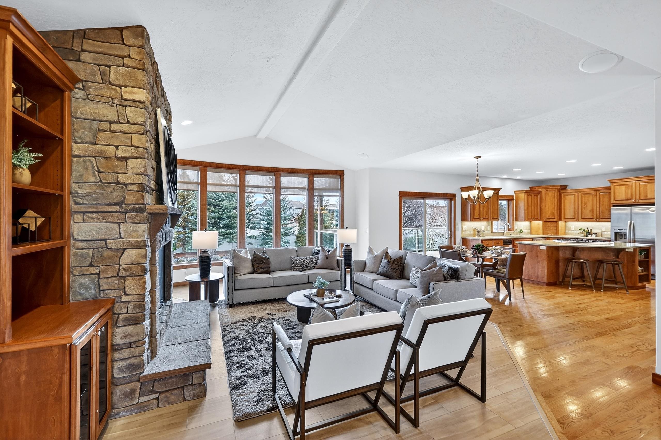 1709 S Steen Rd - Photo 4