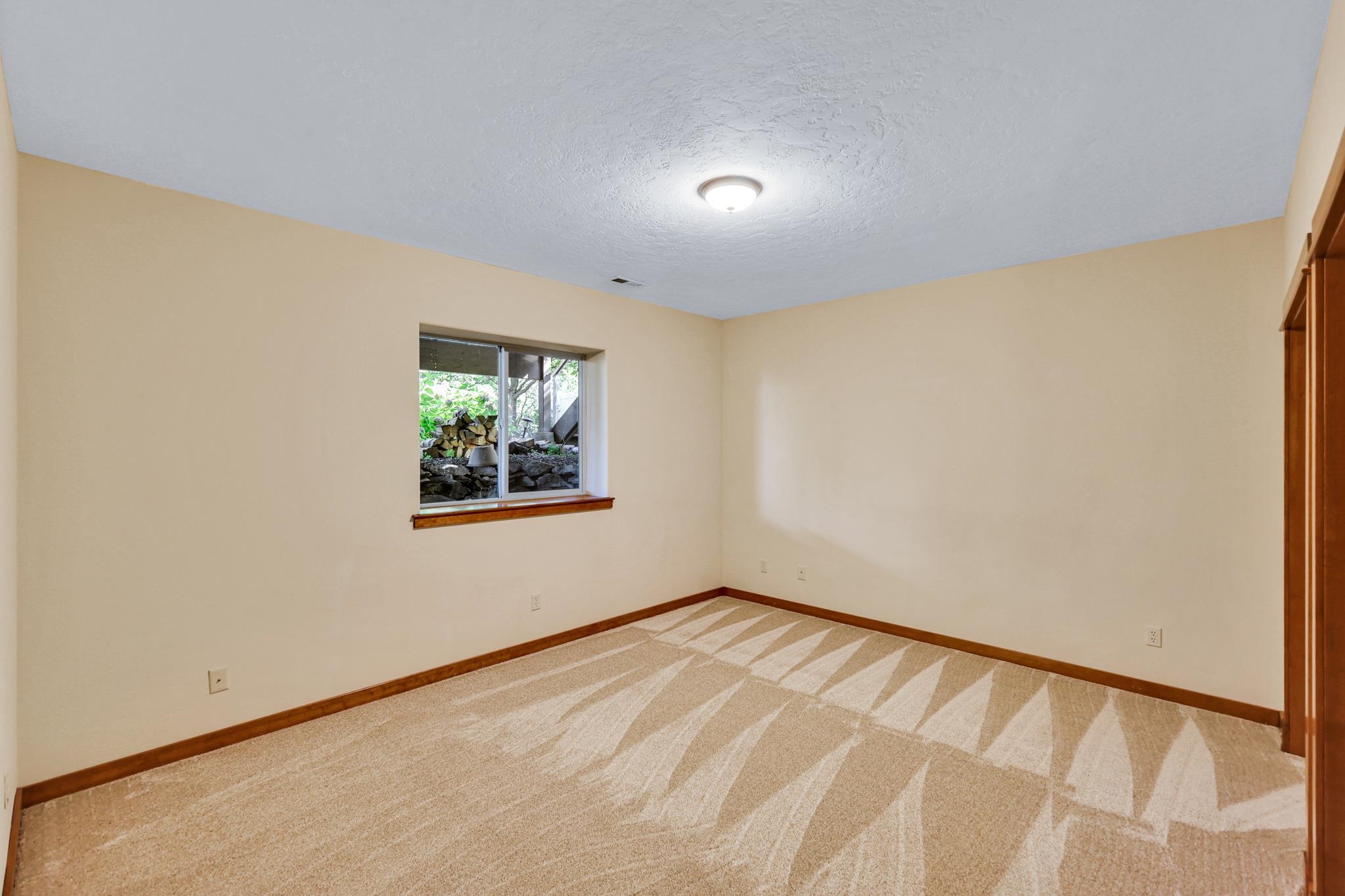 1709 S Steen Rd - Photo 33
