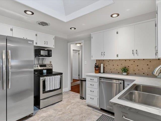 2704 W Hoffman Ave - Photo 11