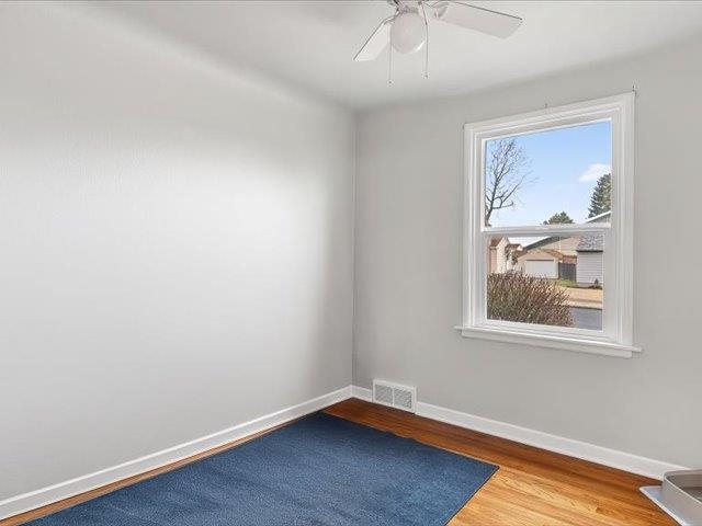2704 W Hoffman Ave - Photo 13