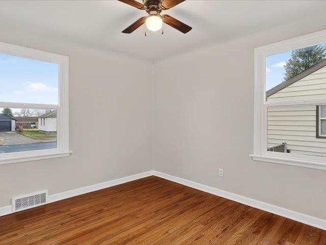 2704 W Hoffman Ave - Photo 15