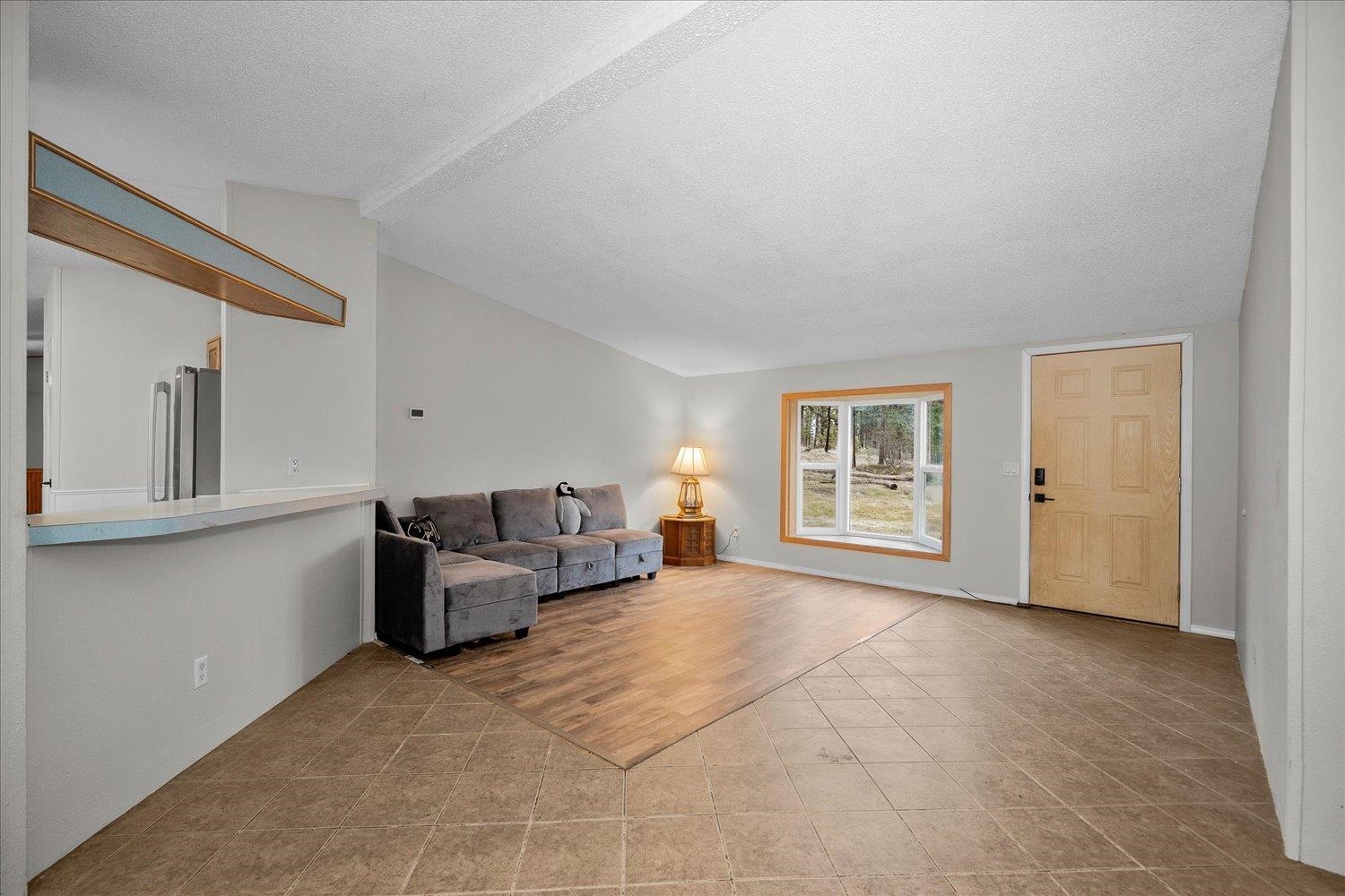24828 S Pine Spring Rd - Photo 3