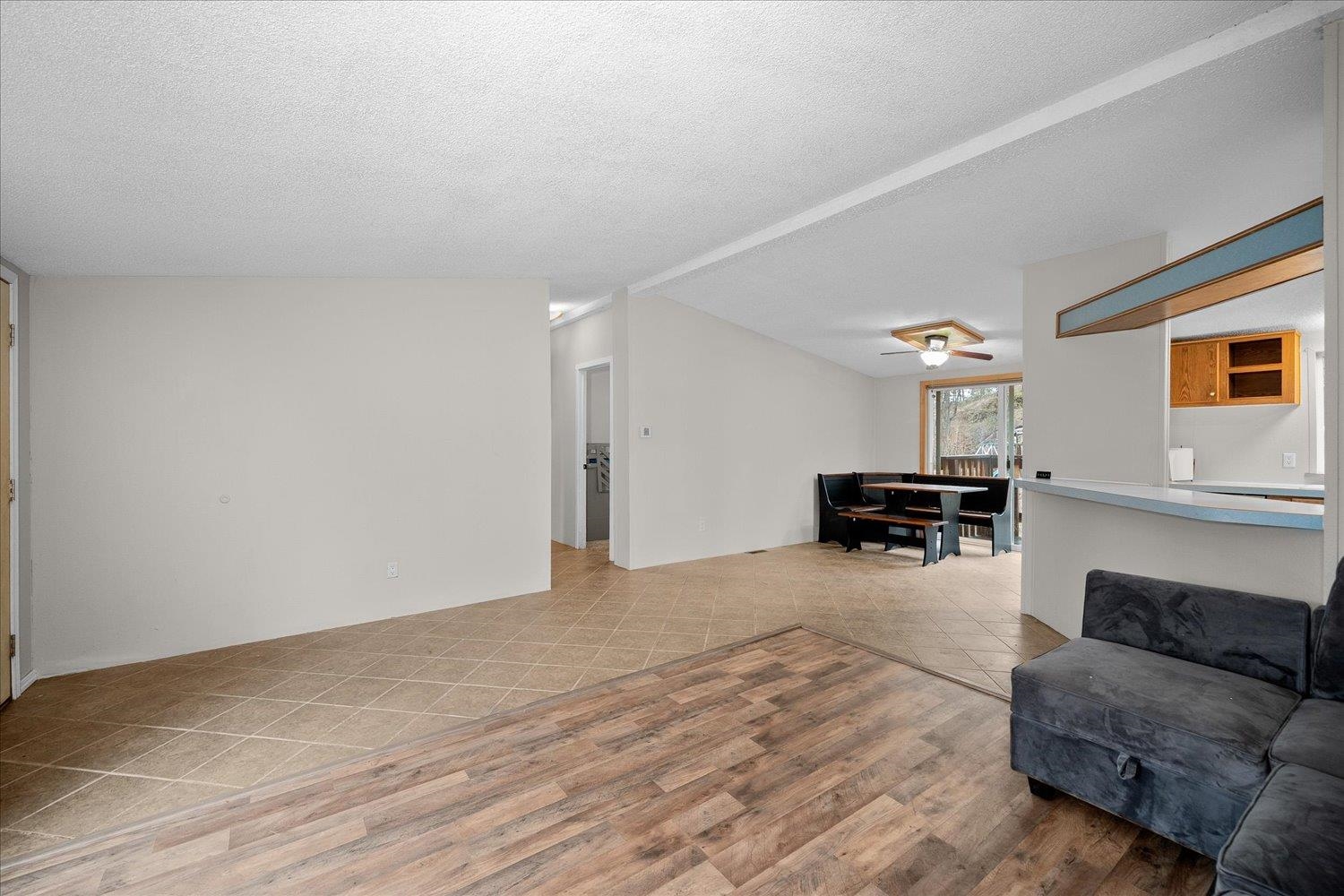 24828 S Pine Spring Rd - Photo 4