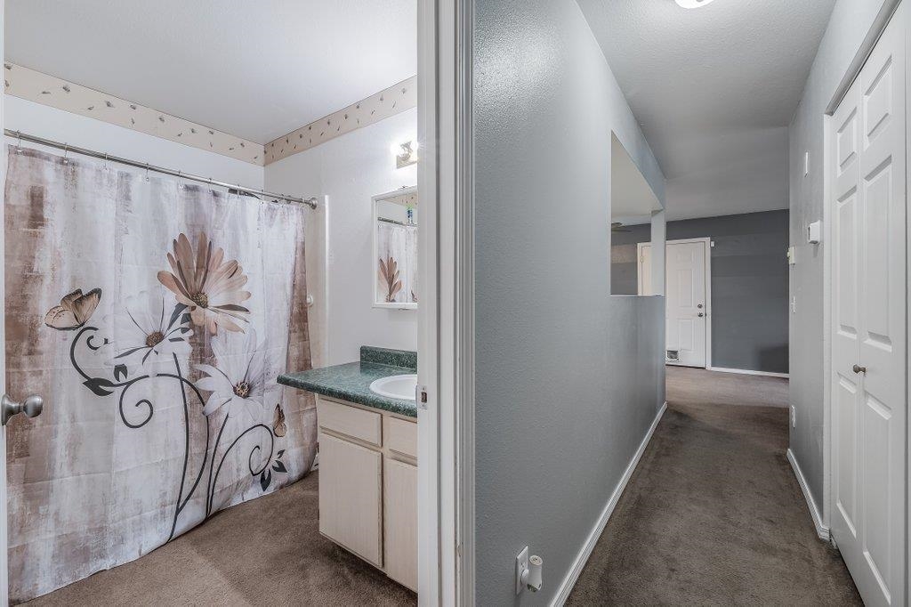 4508 N ISENHART Rd - Photo 18