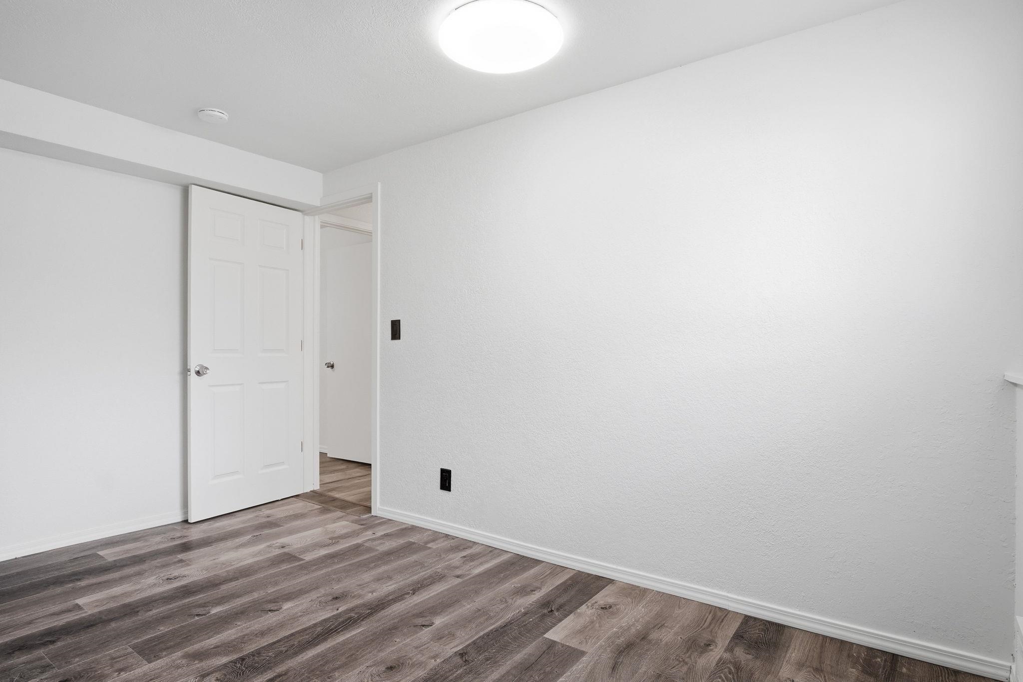 5007 N Darin Rd - Photo 17