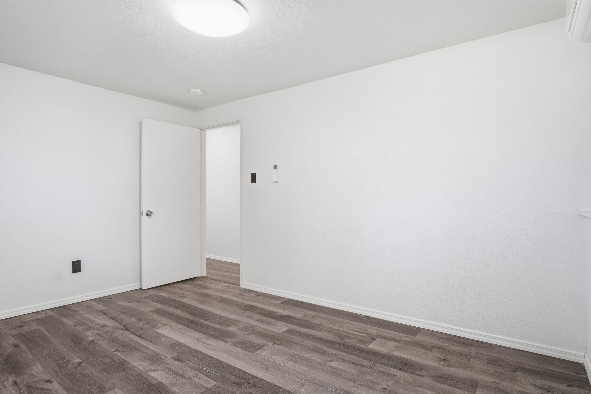 5007 N Darin Rd - Photo 19