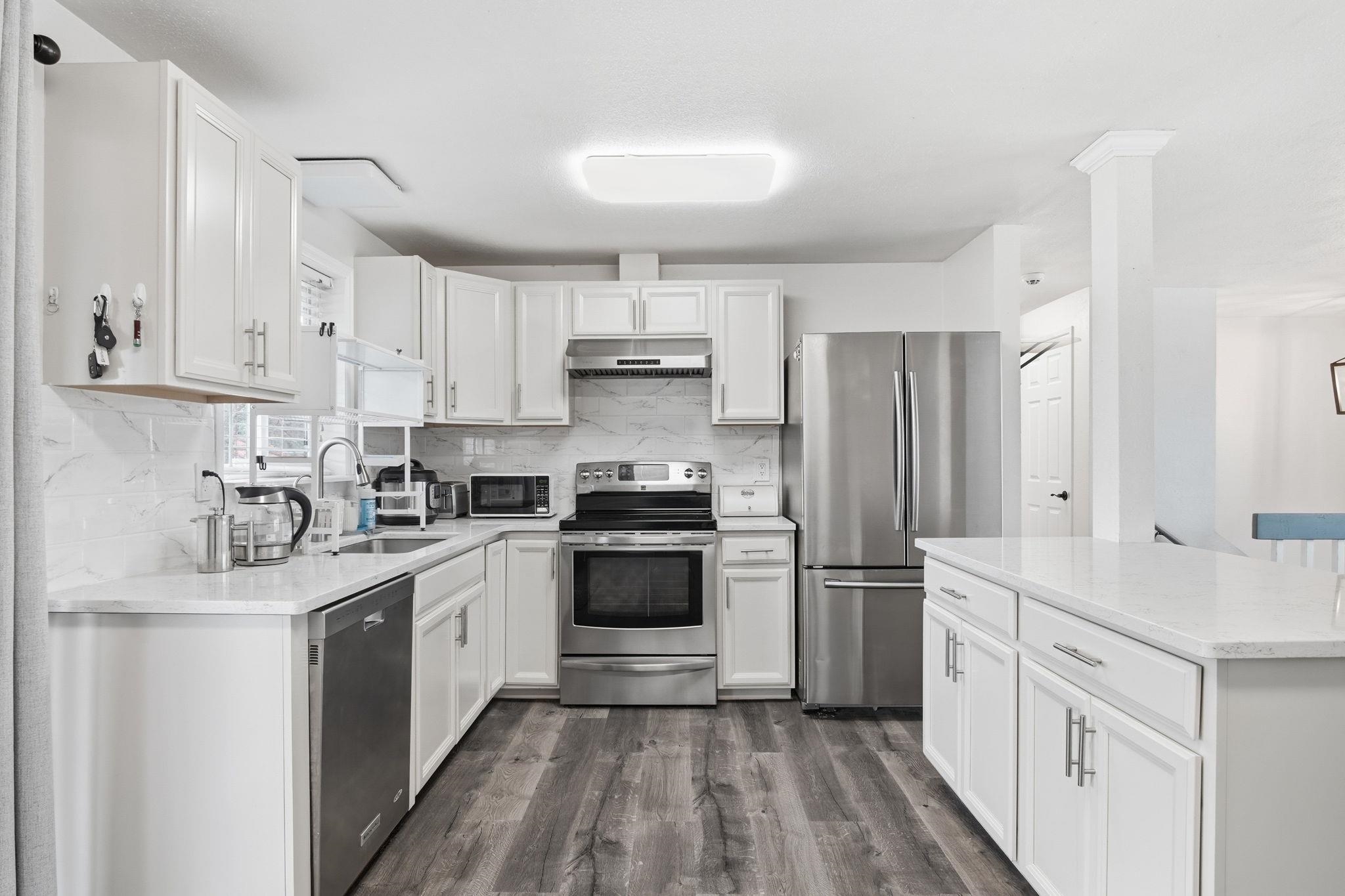 5007 N Darin Rd - Photo 3