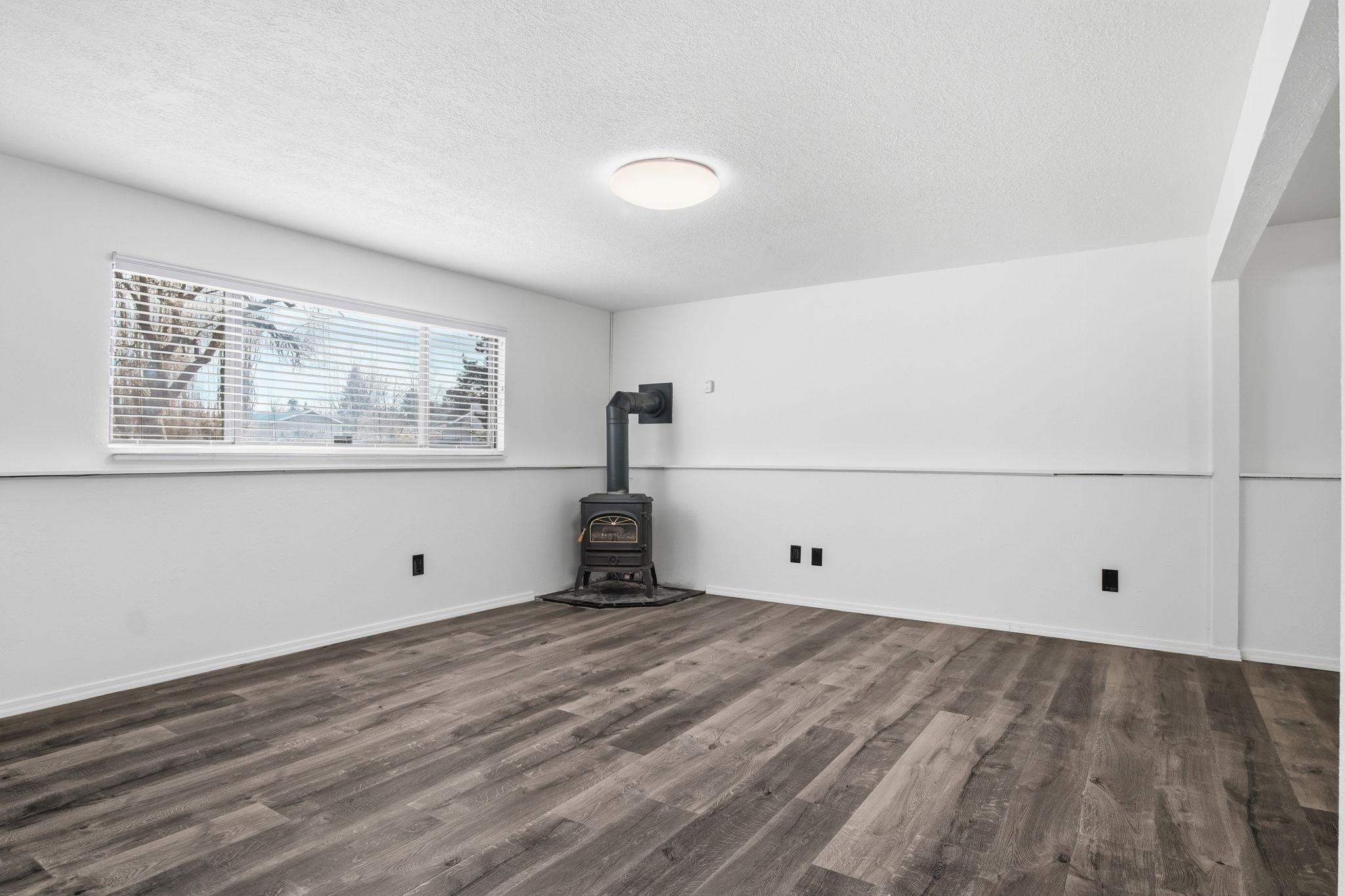 5007 N Darin Rd - Photo 5