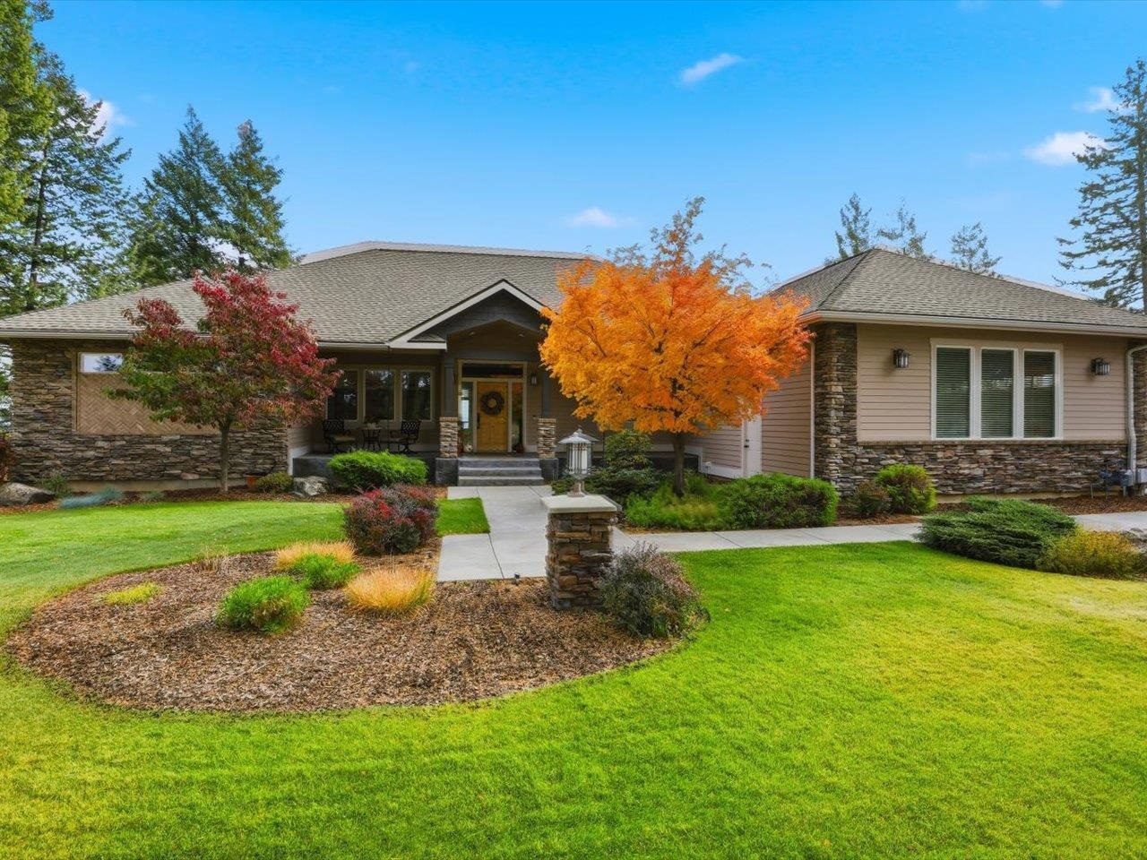17118 N Logan Ln - Photo 1