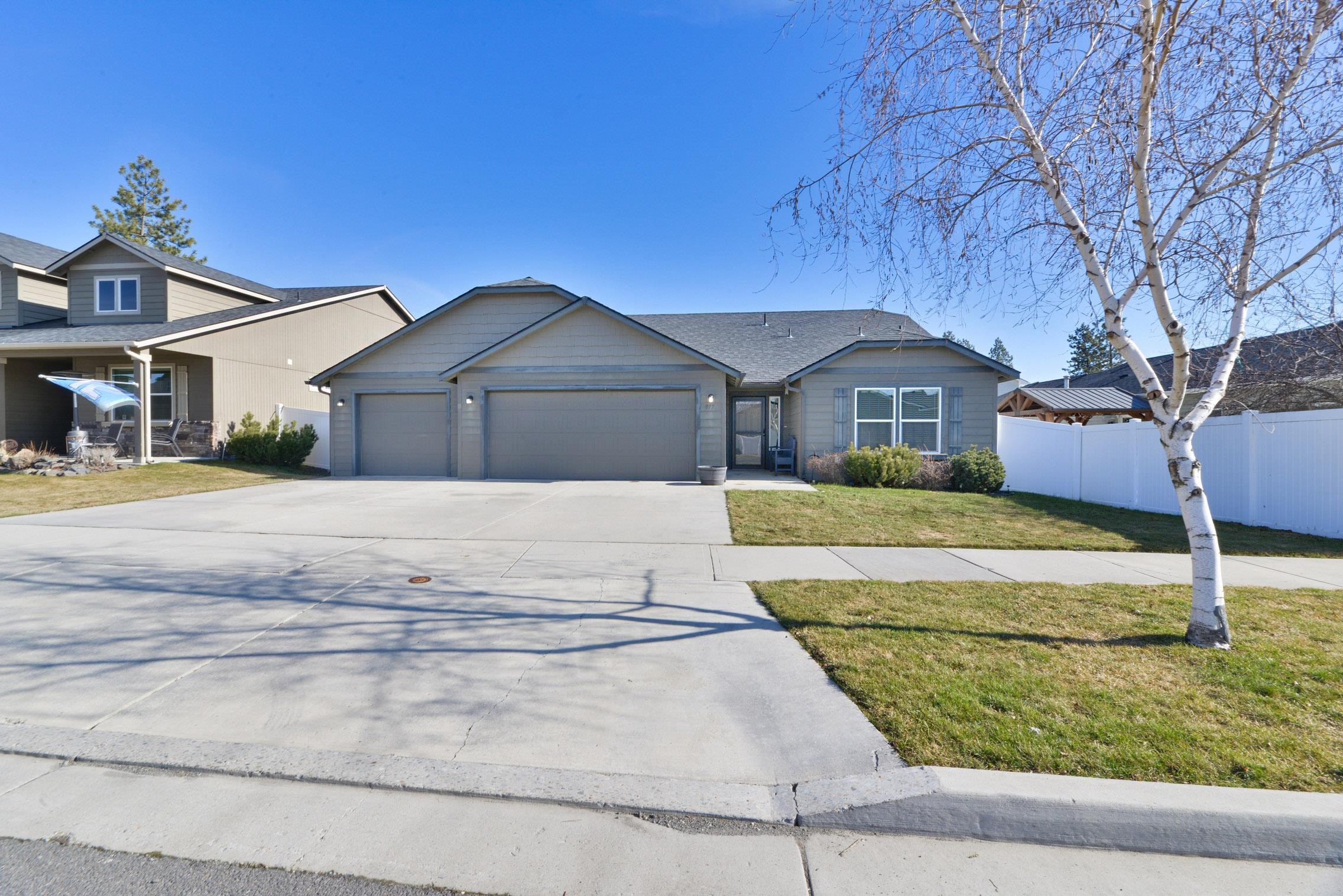 917 S Soda Rd - Photo 2