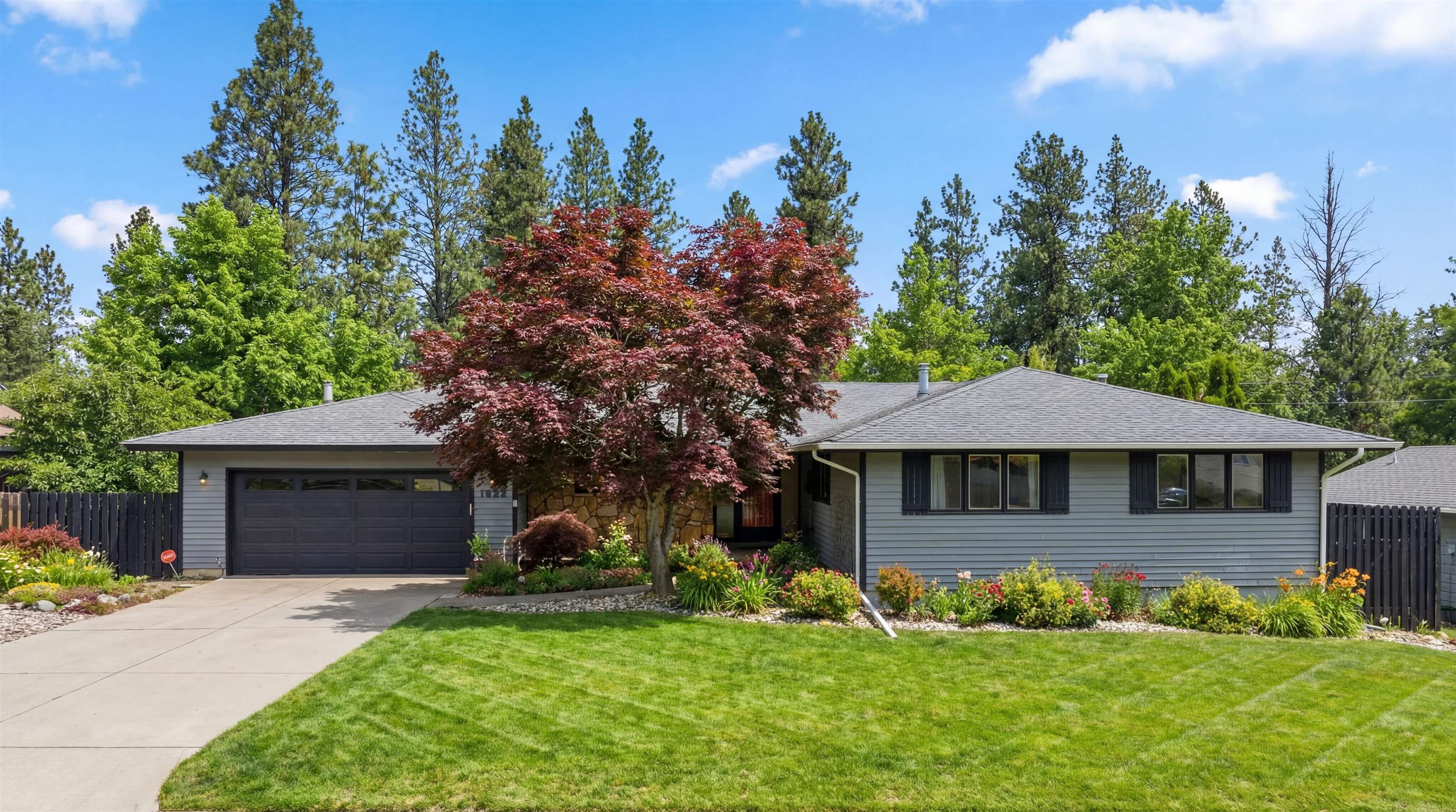 1822 W Toni Rae Dr - Photo 2