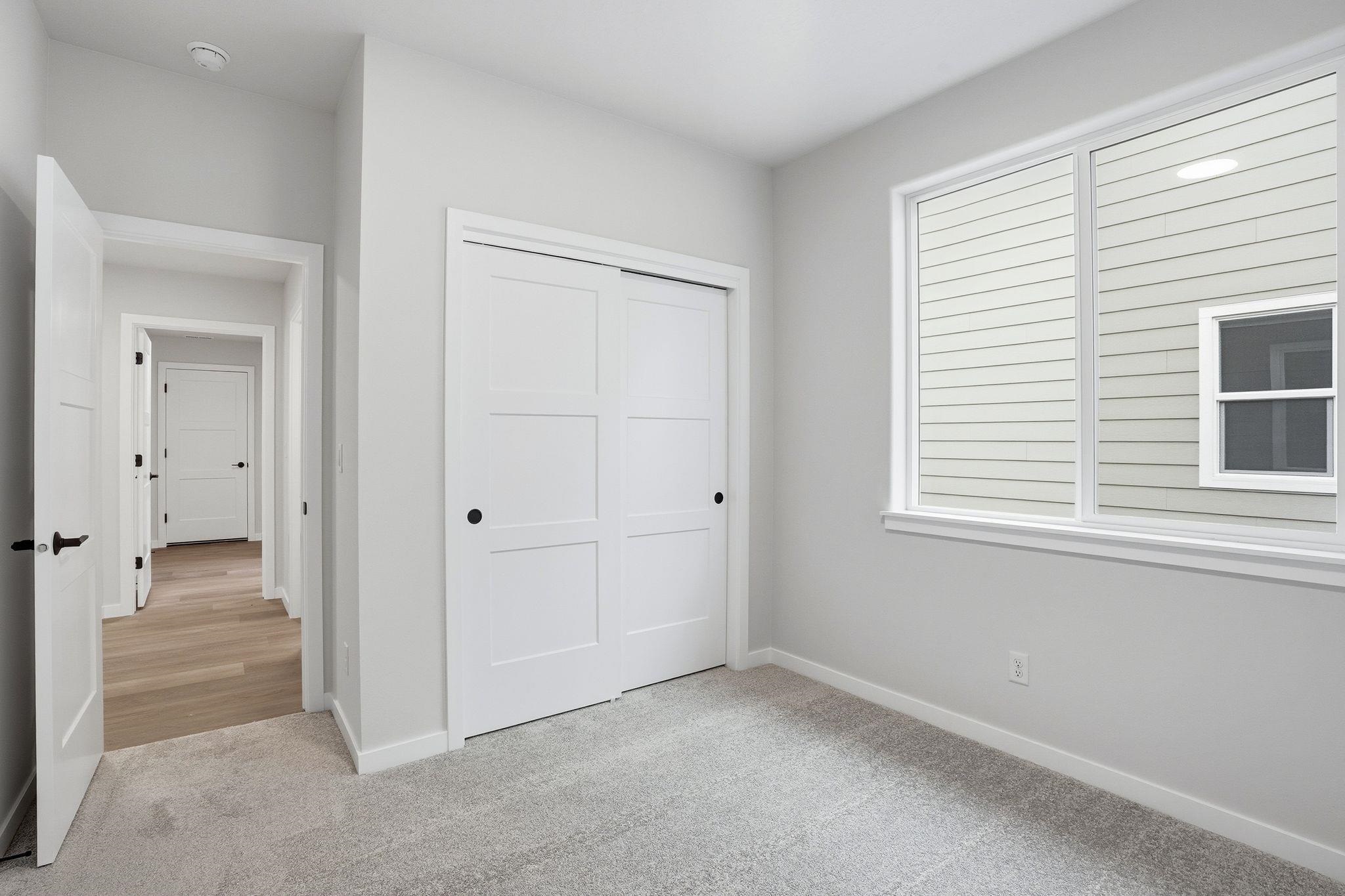 23012 E Edgewater Ln - Photo 13