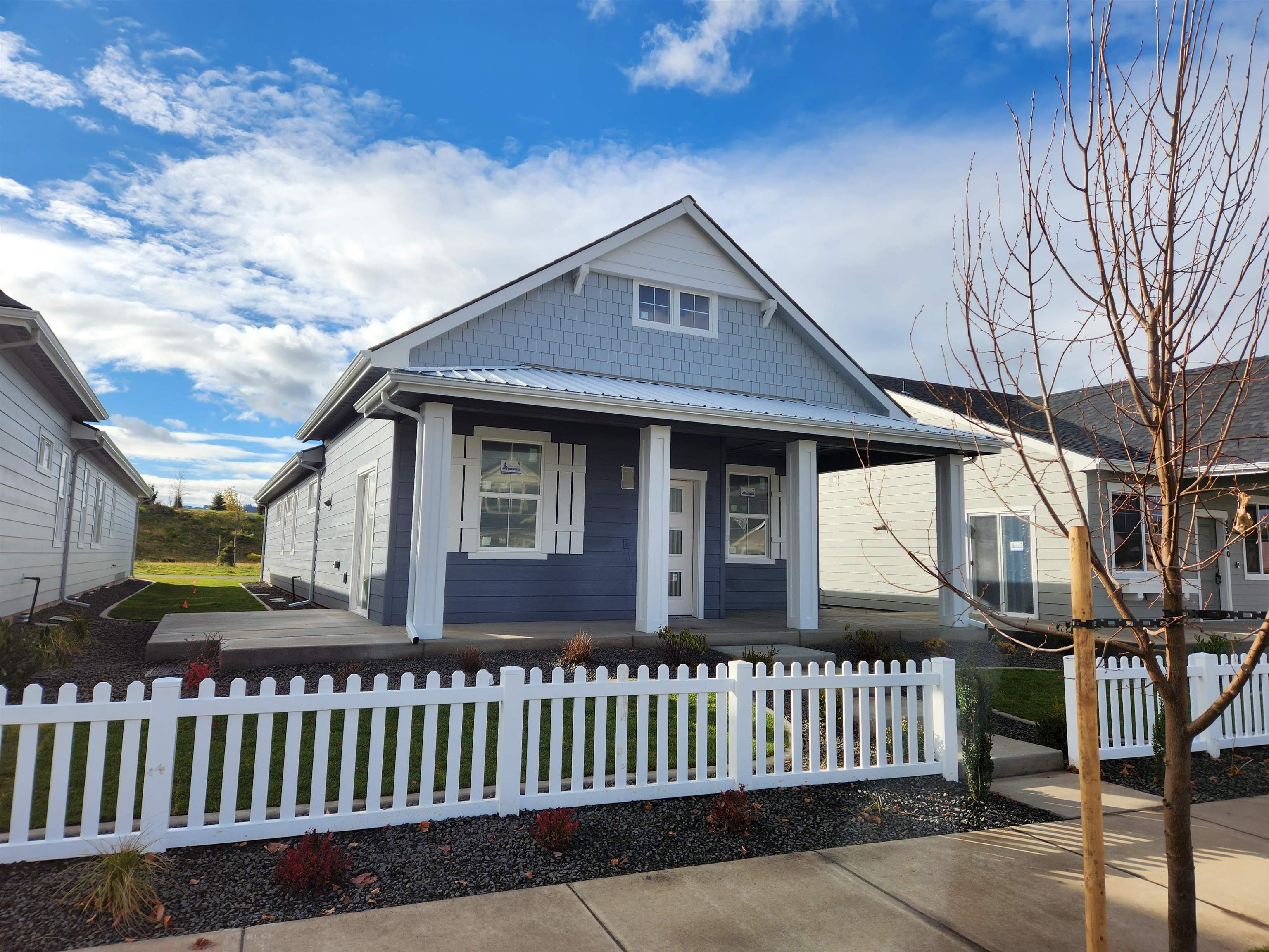 23012 E Edgewater Ln - Photo 16