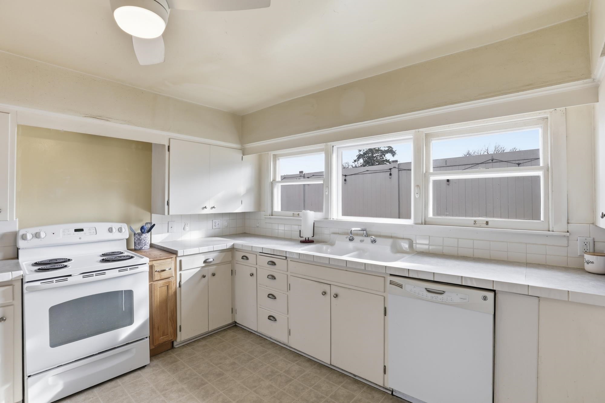 3314 E 29th Ave - Photo 12
