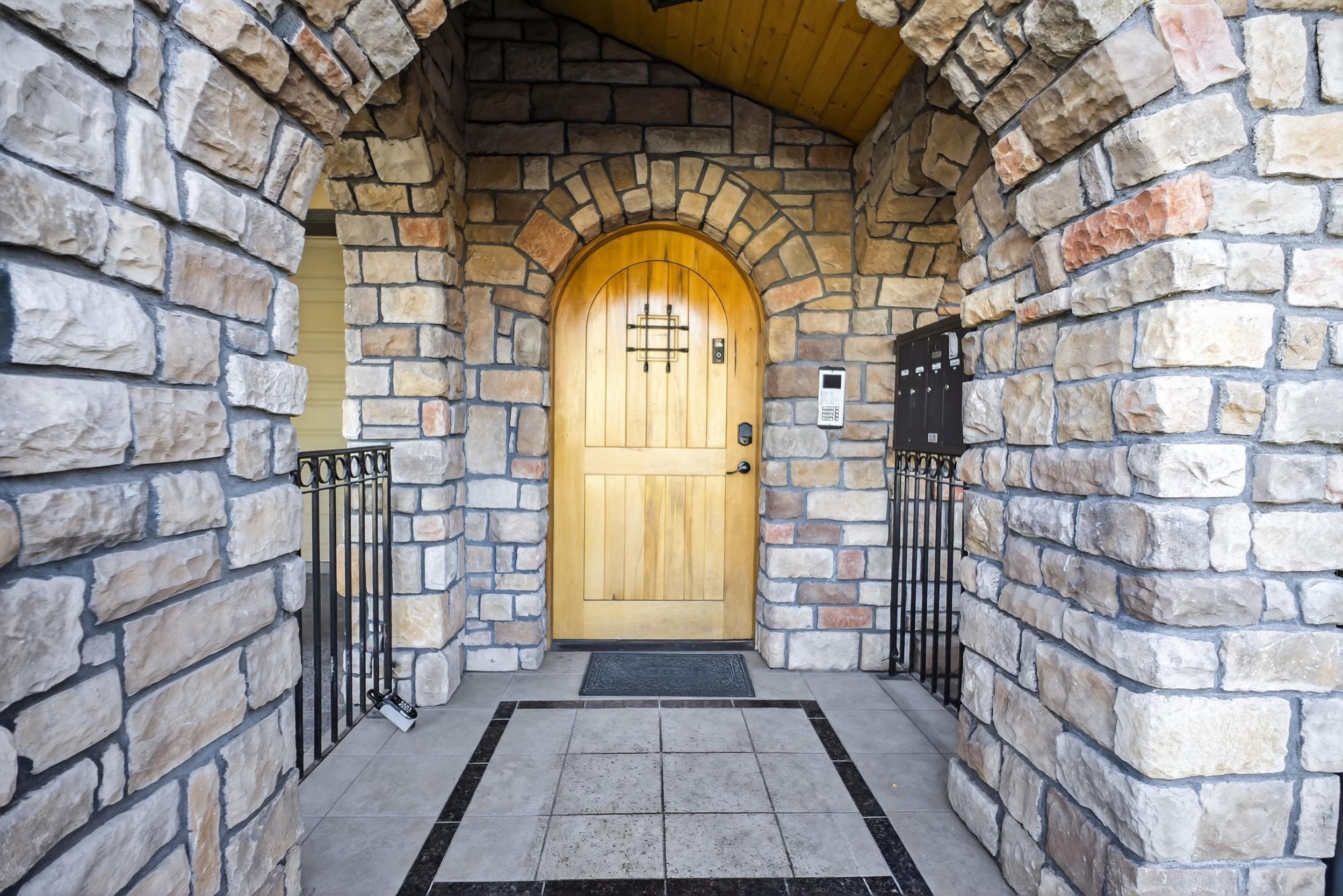 1405 W Water Ave - Photo 4