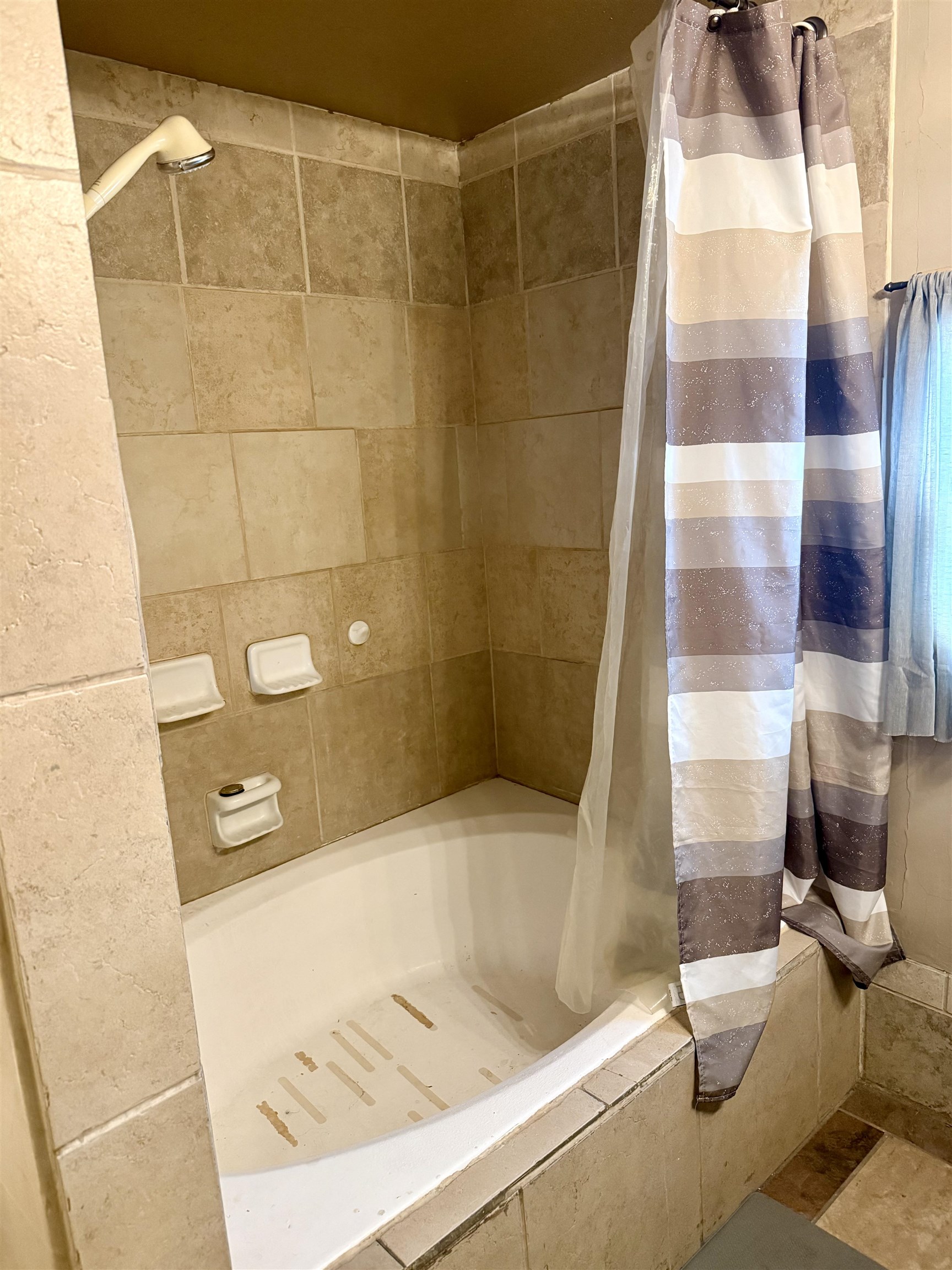 5820 E 4th Ave - Photo 14