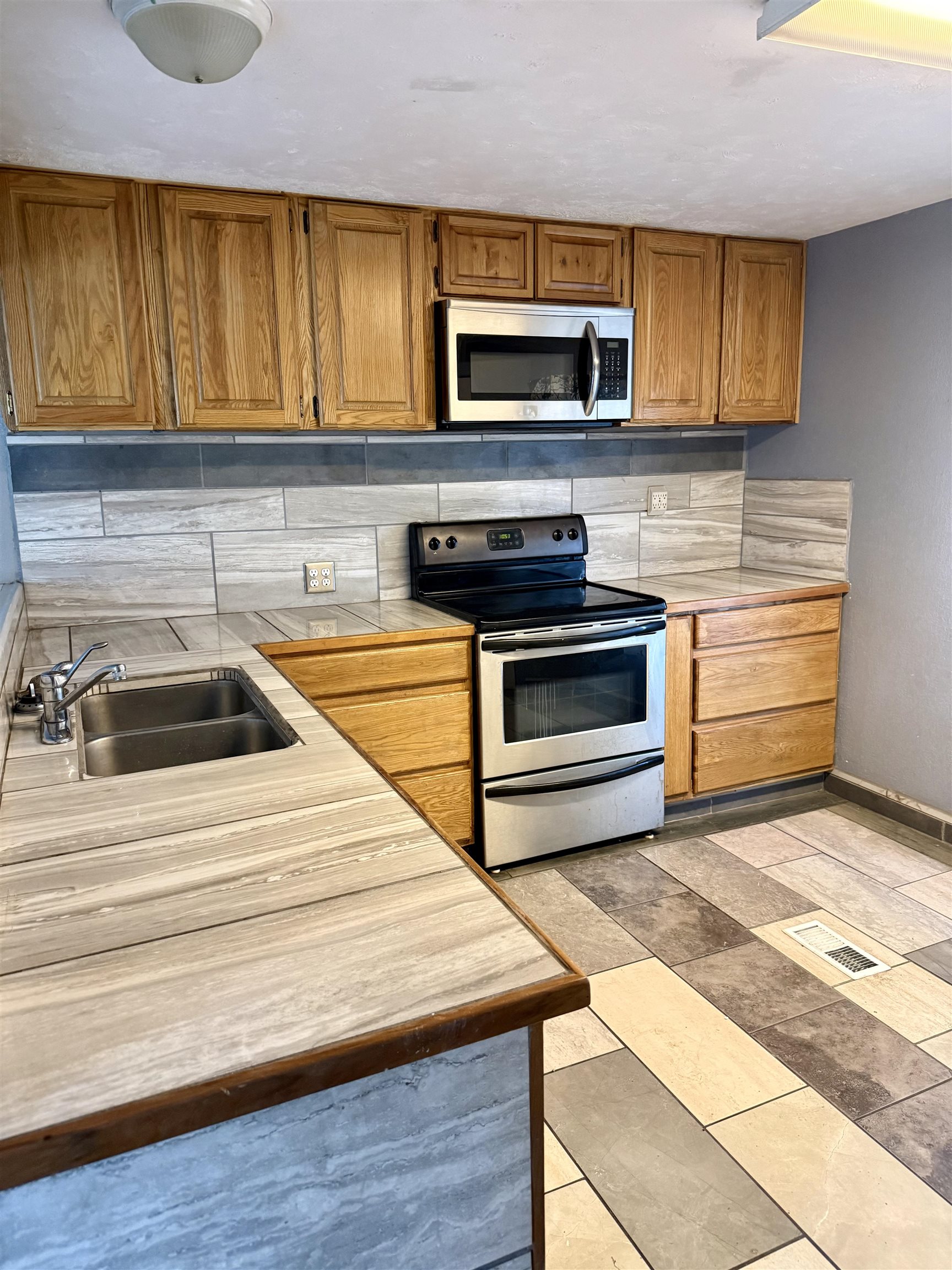 5820 E 4th Ave - Photo 5