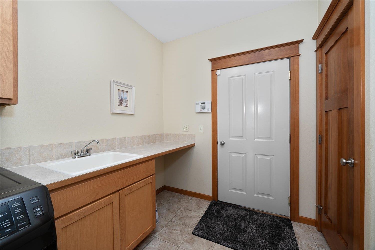 7614 N G St - Photo 23