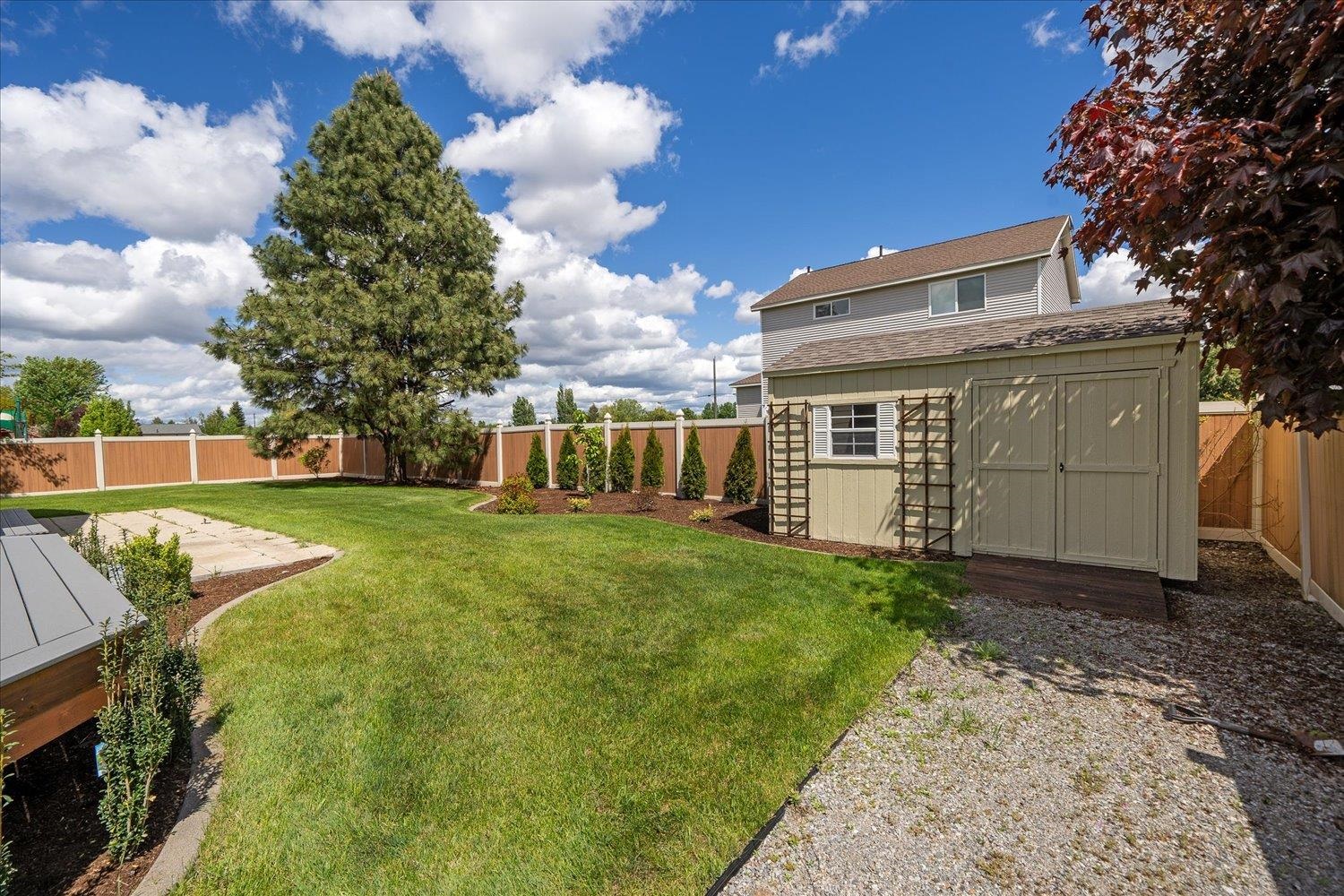 7614 N G St - Photo 34