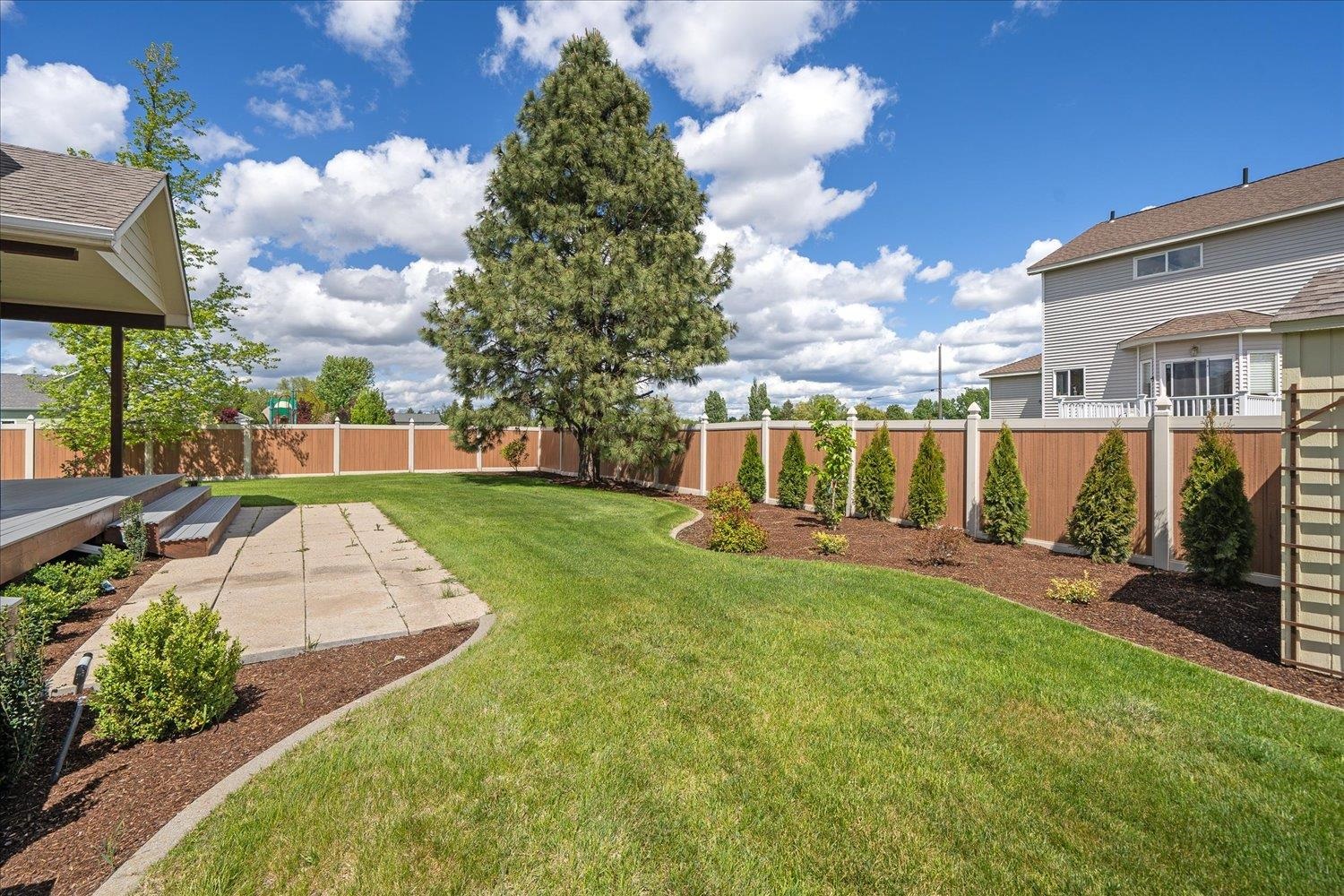 7614 N G St - Photo 35