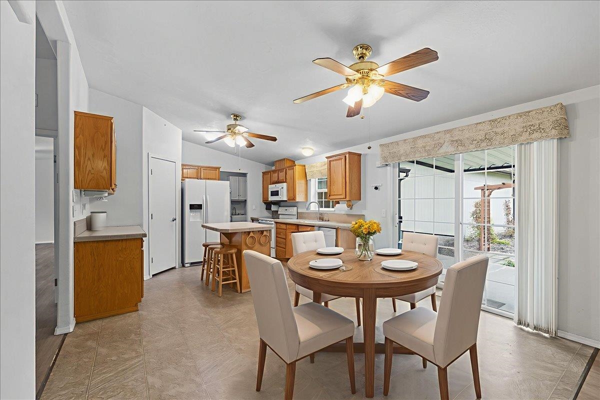 8827 N Seven Mile Rd - Photo 13