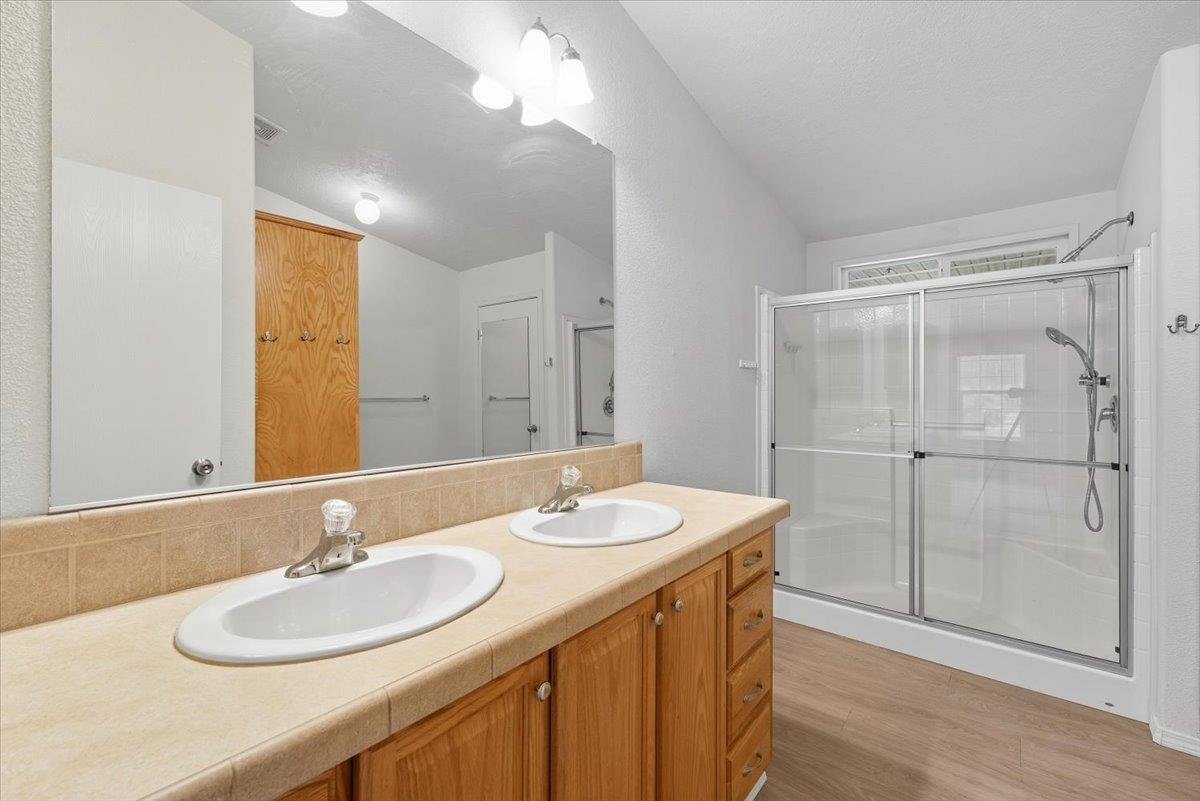 8827 N Seven Mile Rd - Photo 17