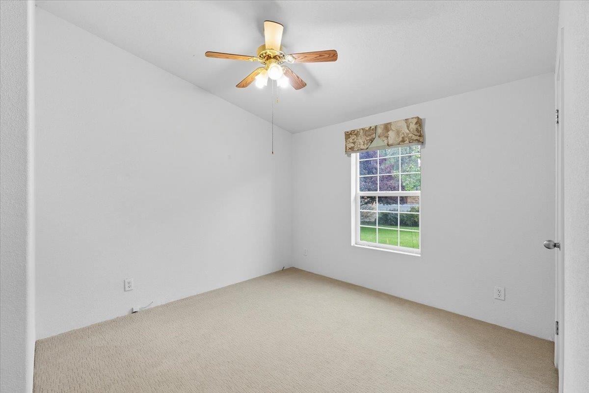 8827 N Seven Mile Rd - Photo 20