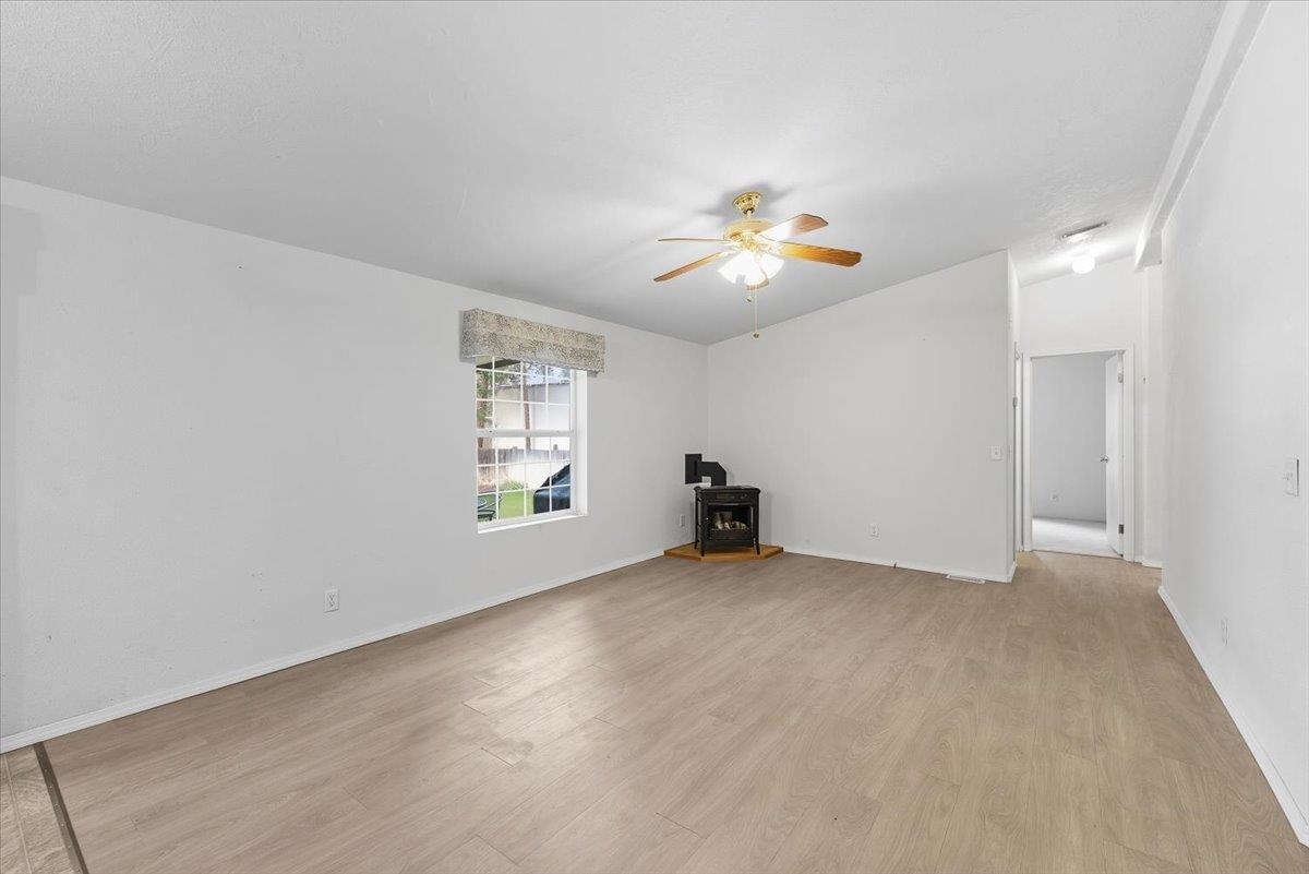 8827 N Seven Mile Rd - Photo 9