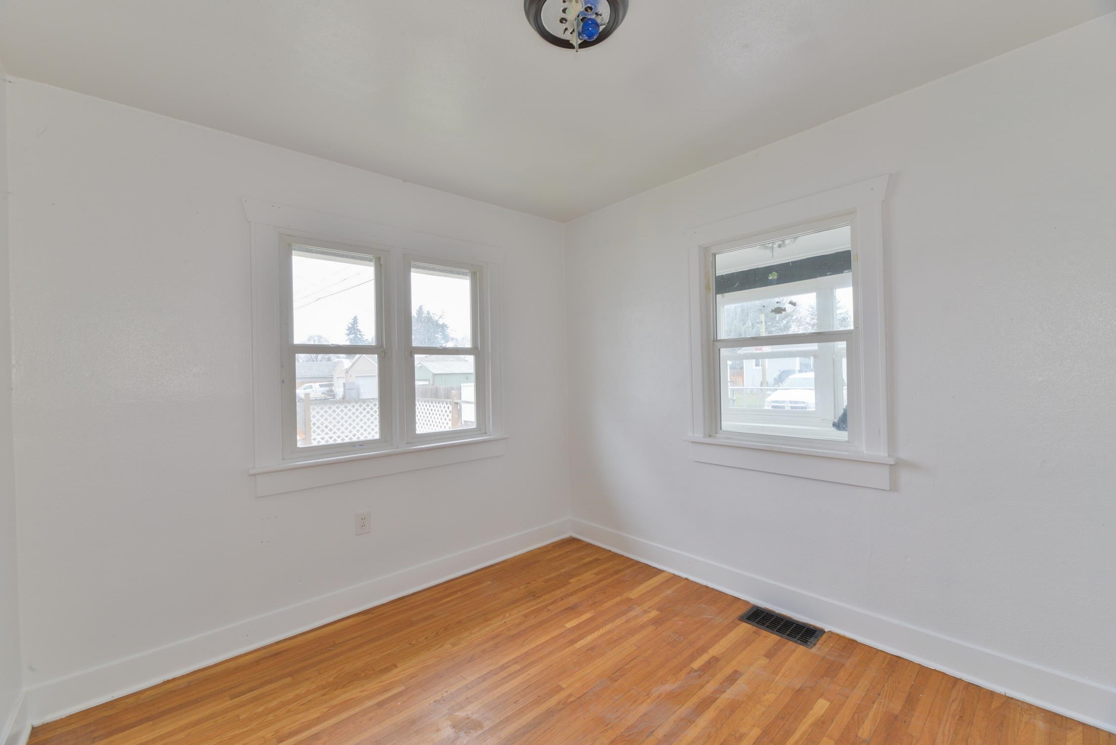 2018 E Wabash Ave - Photo 10