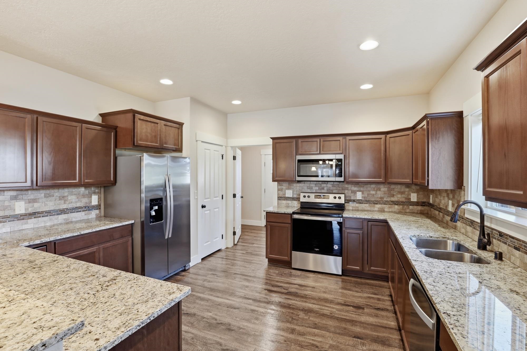 6129 N Howard St - Photo 12