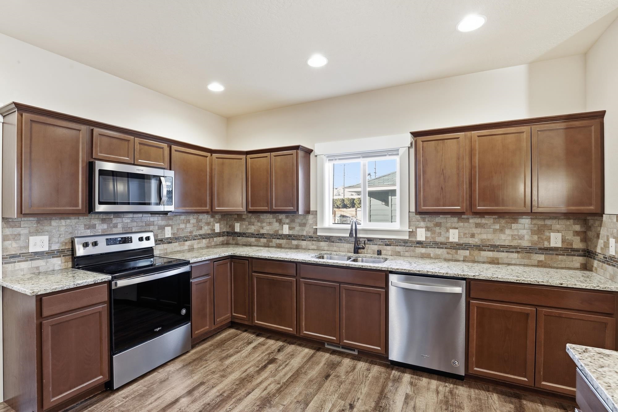 6129 N Howard St - Photo 15
